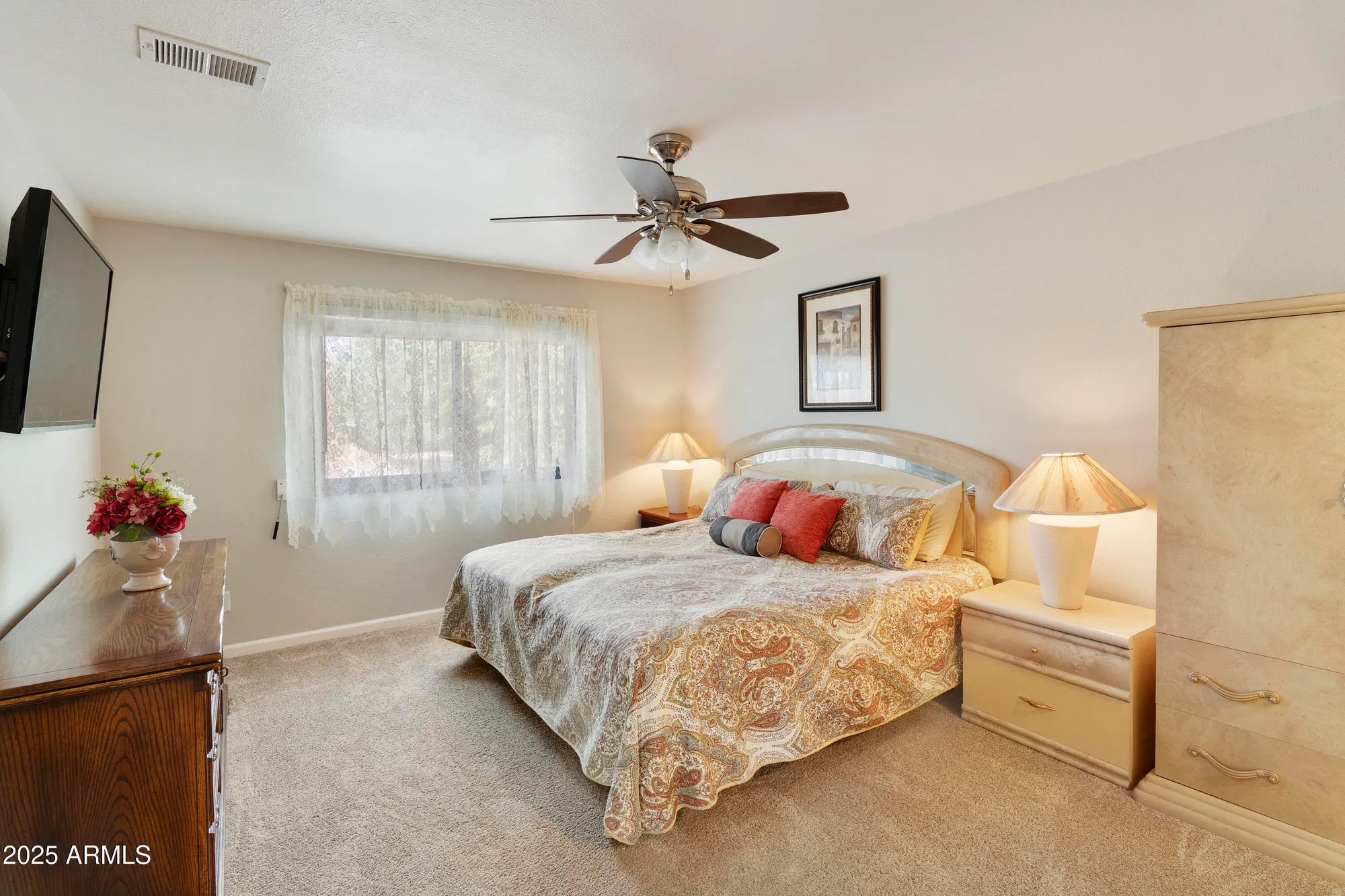 Property Slideshow image 14 of 52 | 1142 s 81st pl, Mesa, AZ, 85208