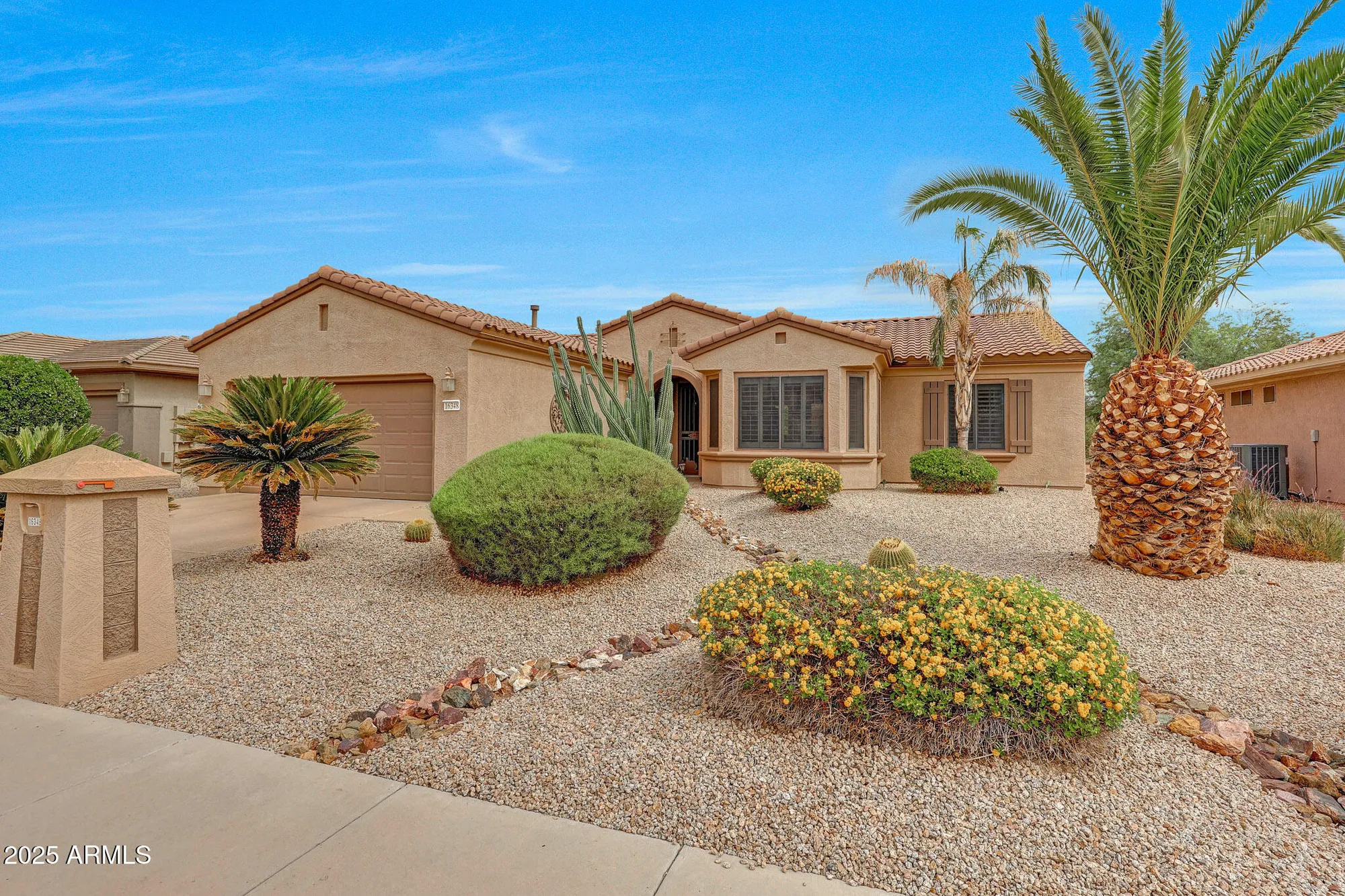 Property Slideshow image 4 of 42 | 16348 w badger pass ln, Surprise, AZ, 85387
