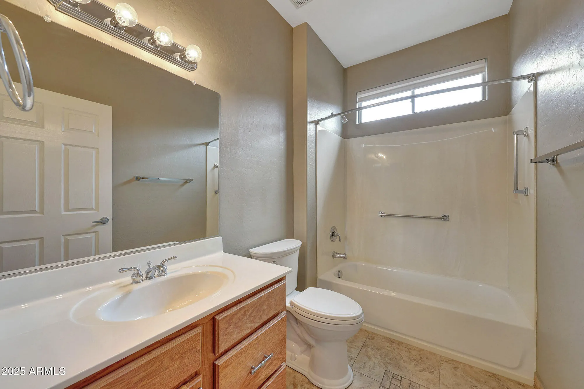 Property Slideshow image 30 of 42 | 16348 w badger pass ln, Surprise, AZ, 85387