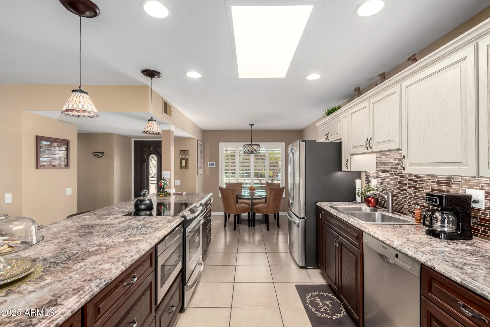Property Slideshow image 12 of 40 | 11010 w acacia dr, Sun City, AZ, 85373