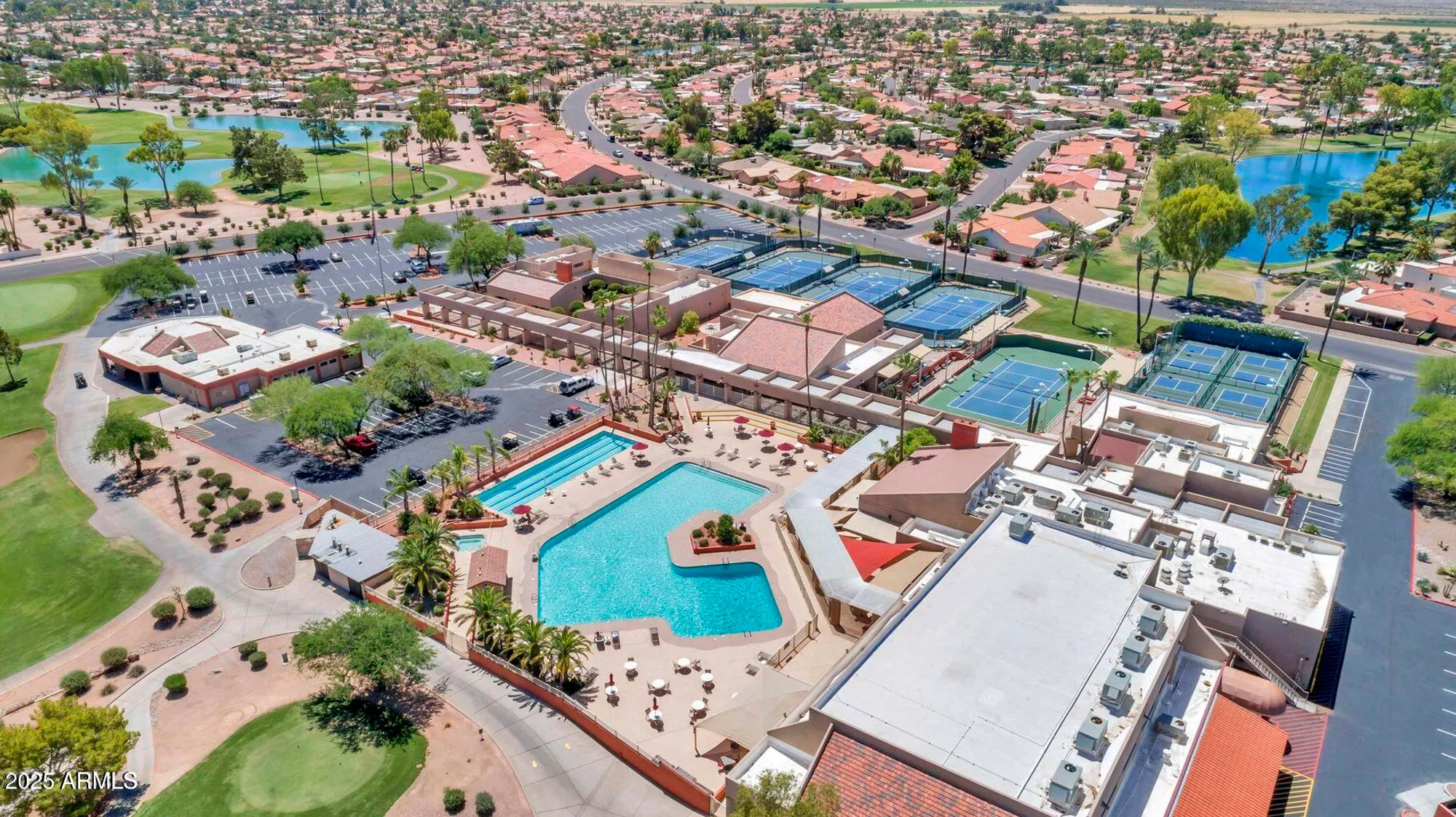 Property Slideshow image 33 of 40 | 26038 s saddletree dr, Sun Lakes, AZ, 85248