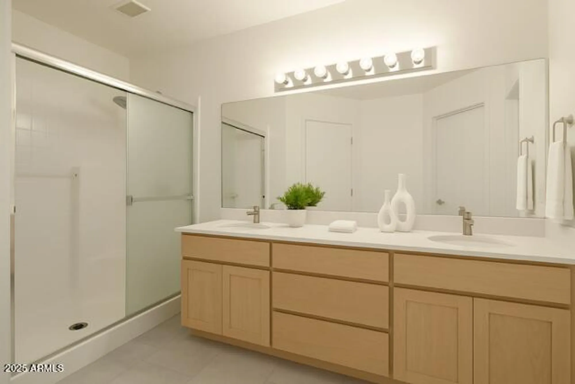 Property Slideshow image 11 of 27 | 10344 w burnett rd, Peoria, AZ, 85382