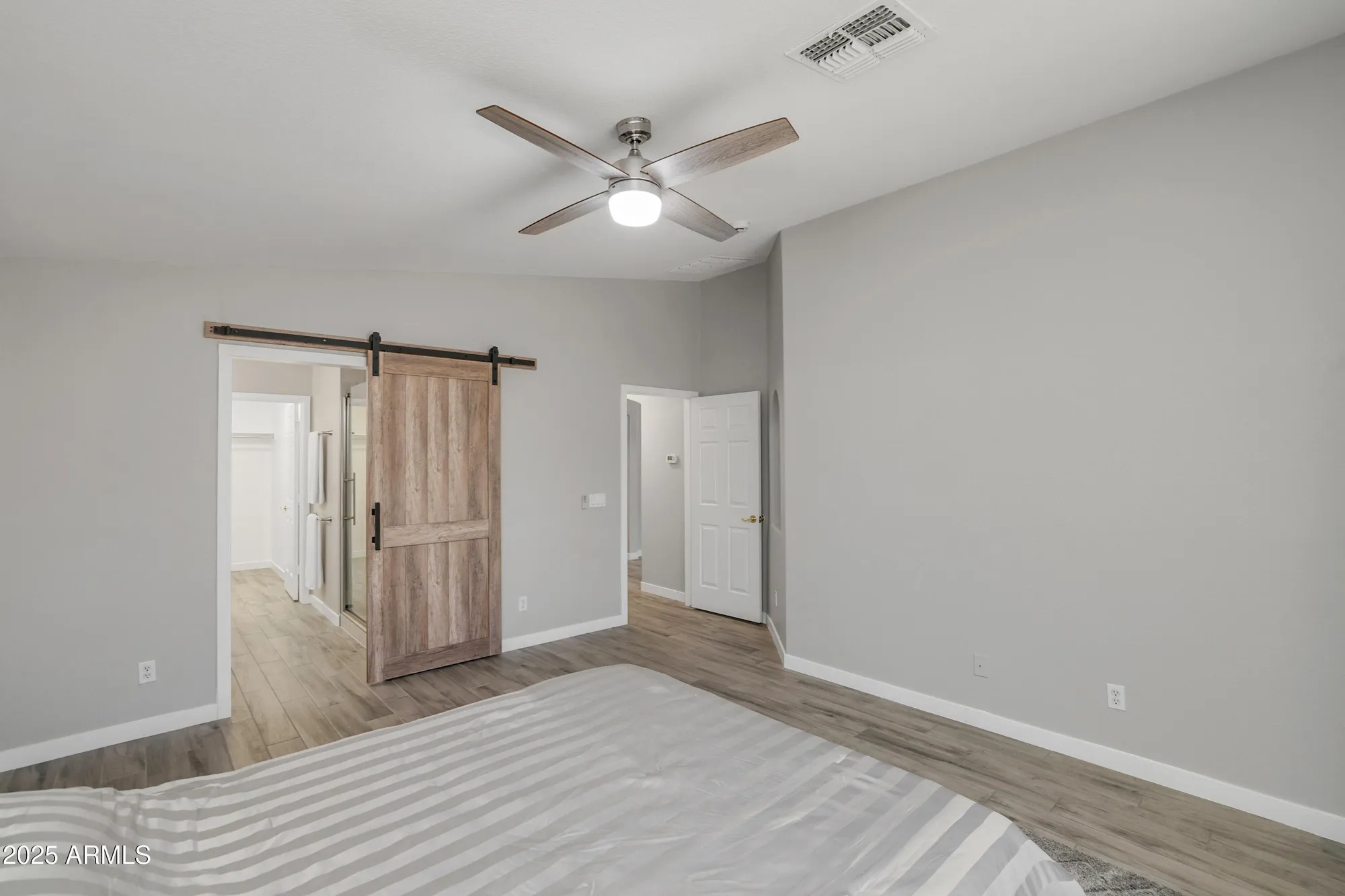 Property Slideshow image 7 of 28 | 3509 e hazeltine way, Chandler, AZ, 85249