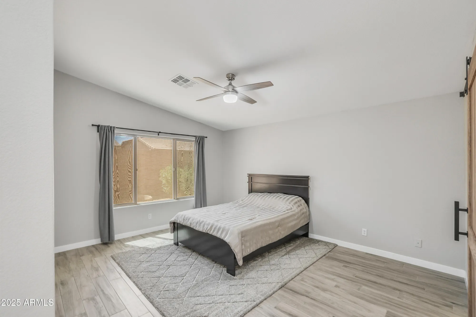 Property Slideshow image 6 of 28 | 3509 e hazeltine way, Chandler, AZ, 85249