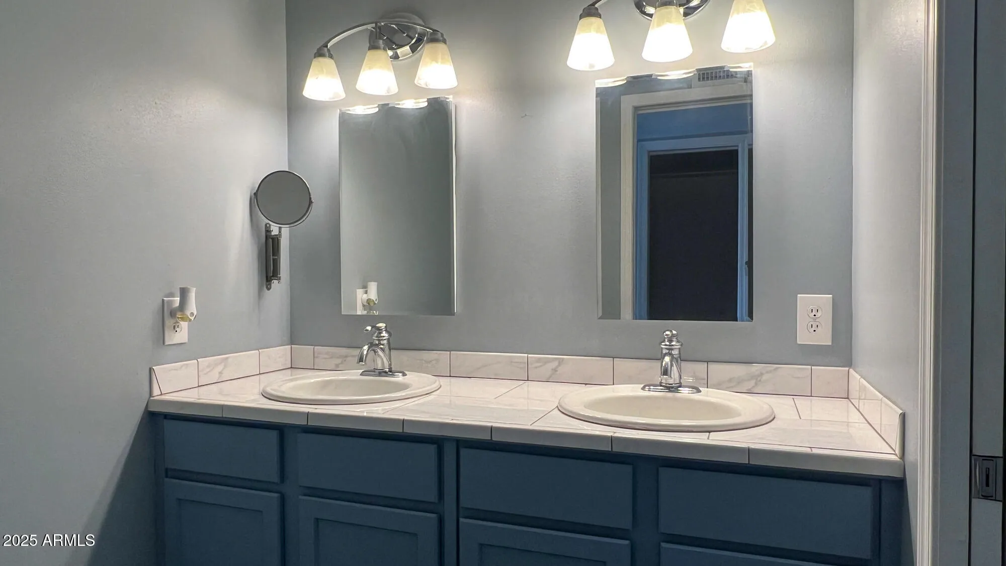 Property Slideshow image 34 of 51 | 18834 n 130th ave, Sun City West, AZ, 85375