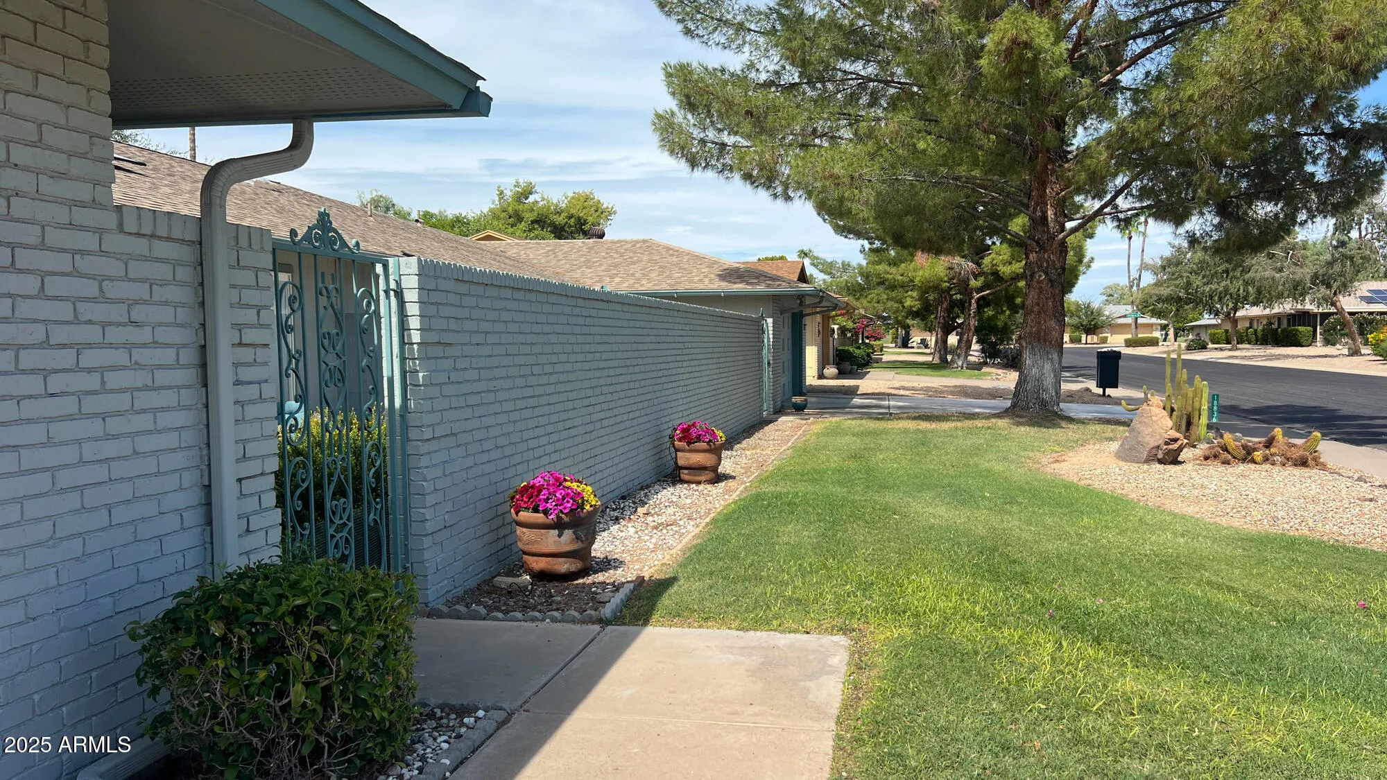 Property Slideshow image 5 of 51 | 18834 n 130th ave, Sun City West, AZ, 85375