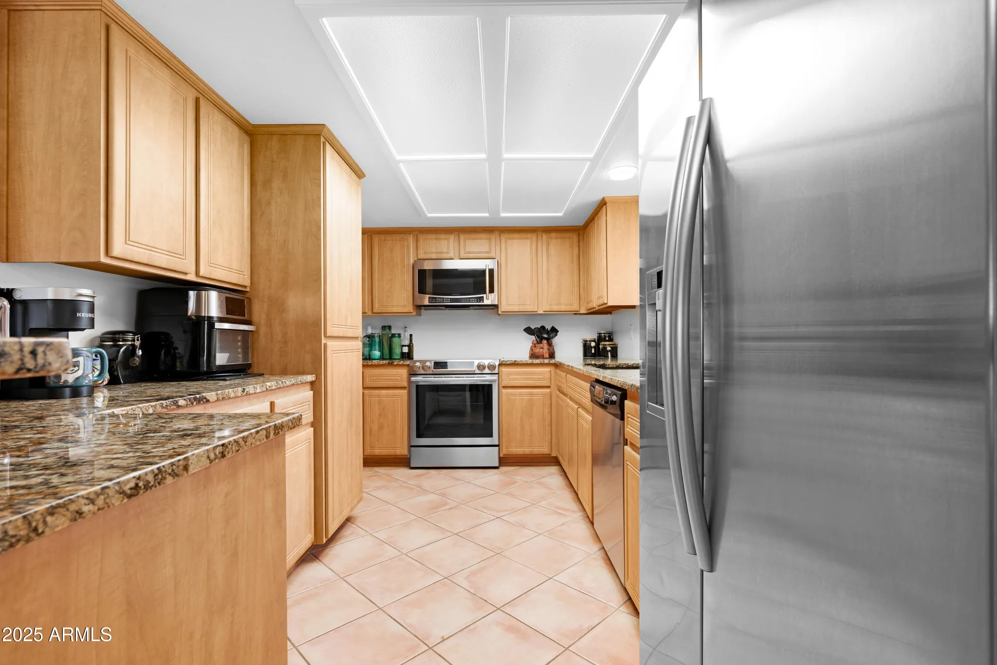 Property Slideshow image 9 of 36 | 26618 s pinewood dr, Sun Lakes, AZ, 85248
