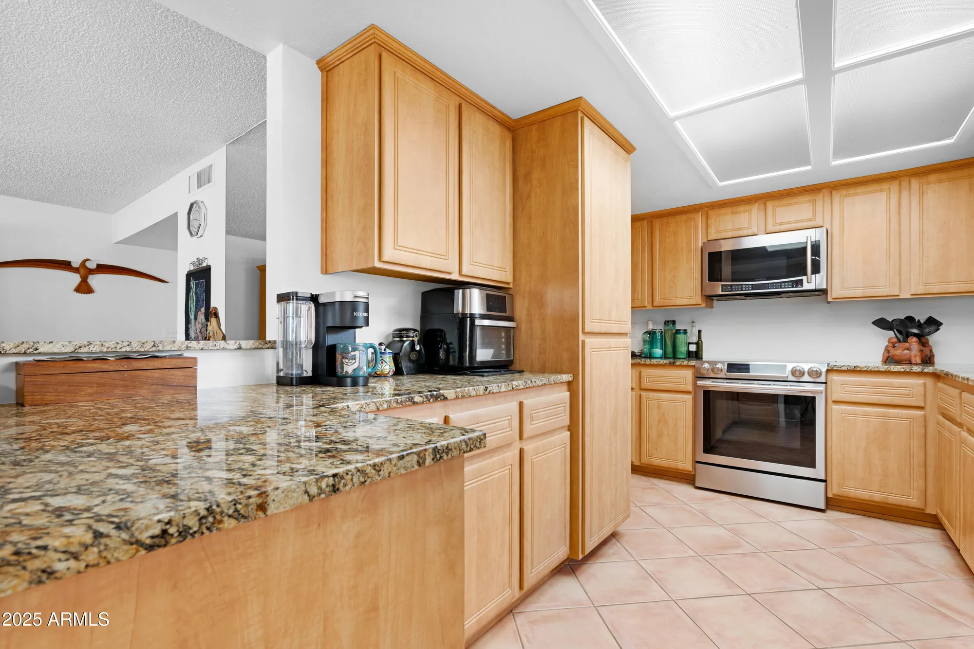 Property Slideshow image 10 of 36 | 26618 s pinewood dr, Sun Lakes, AZ, 85248