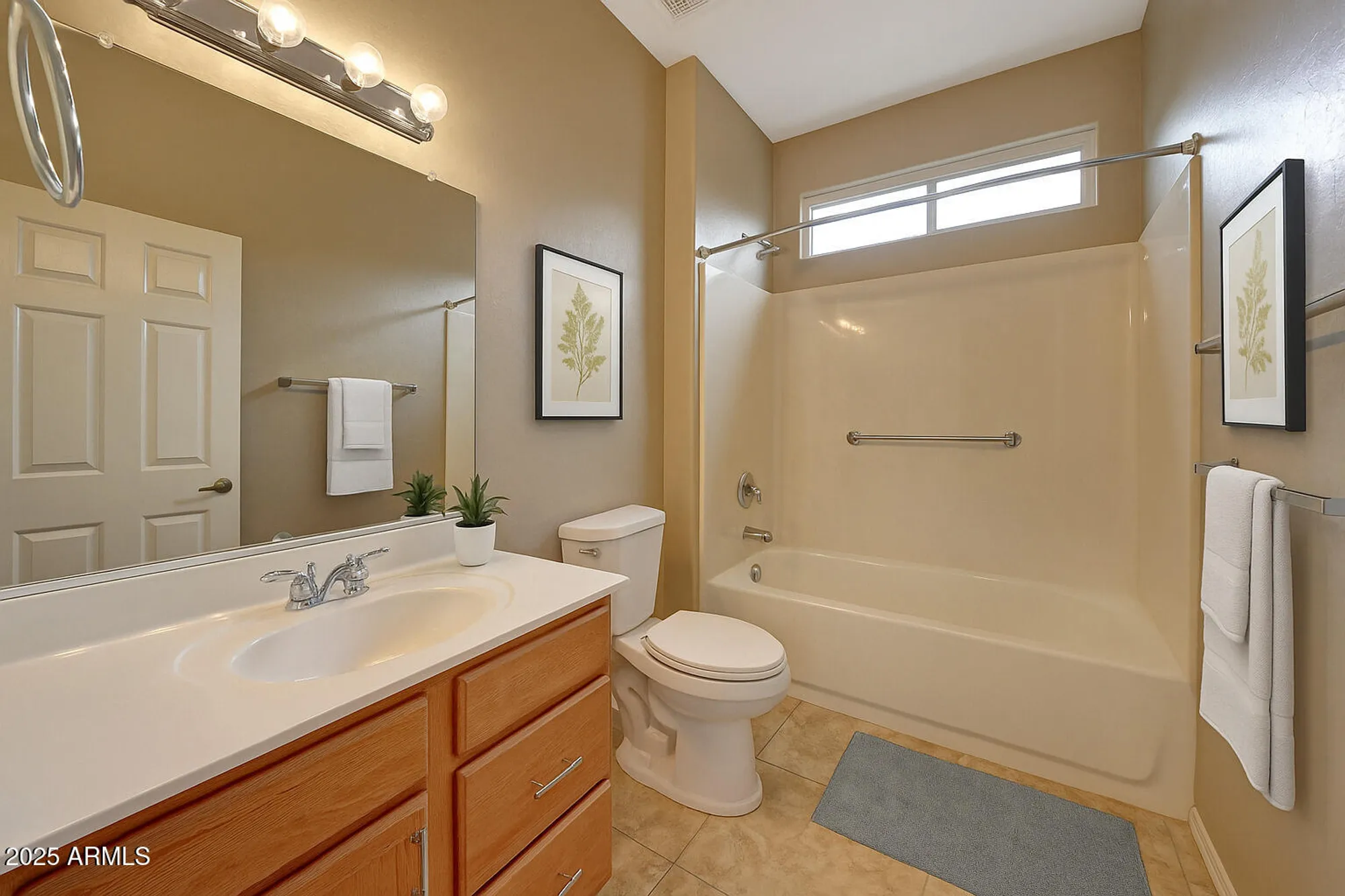 Property Slideshow image 31 of 42 | 16348 w badger pass ln, Surprise, AZ, 85387