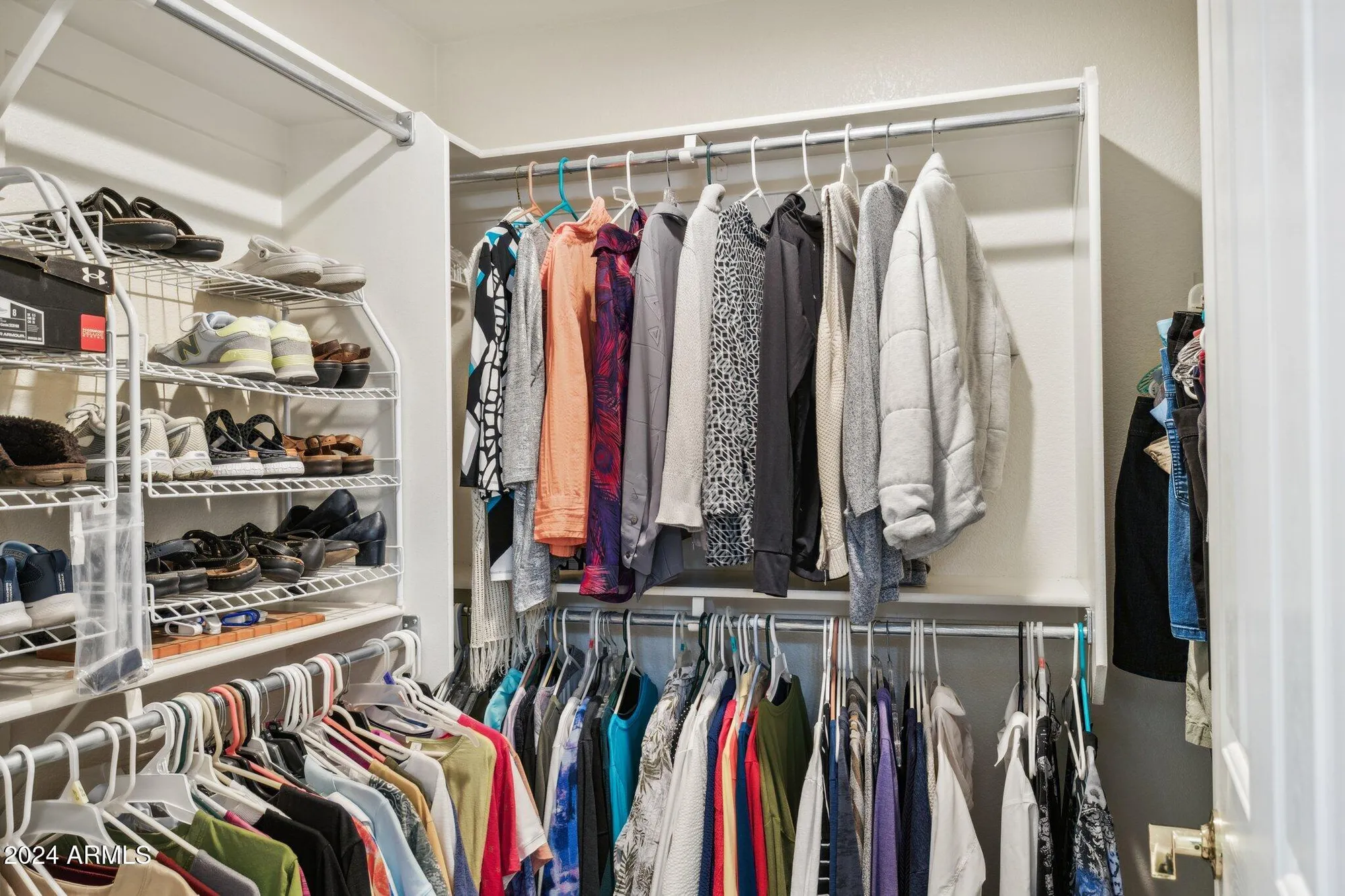 Property Slideshow image 20 of 45 | 15758 w edgemont ave, Goodyear, AZ, 85395