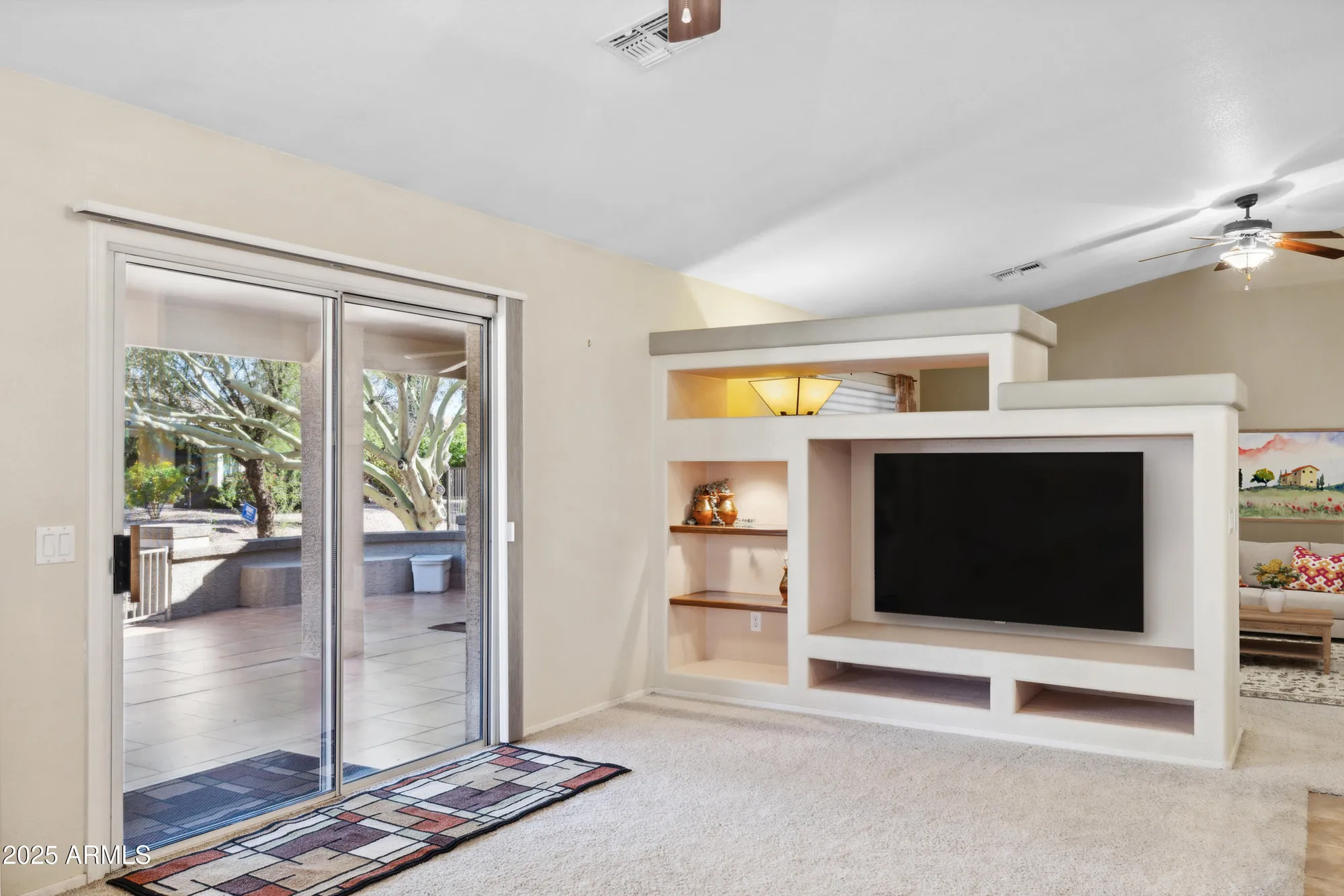 Property Slideshow image 12 of 45 | 15758 w edgemont ave, Goodyear, AZ, 85395