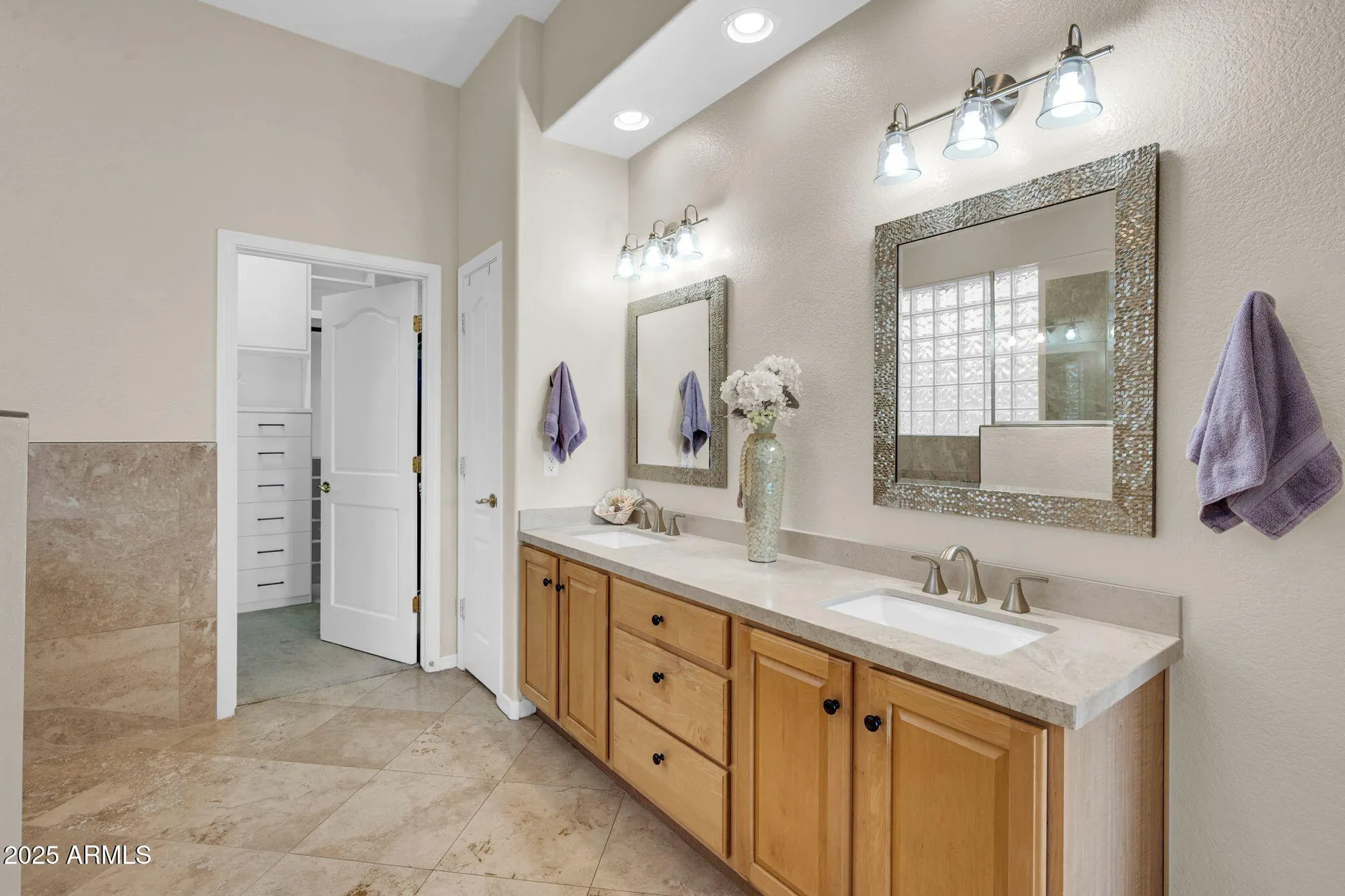 Property Slideshow image 20 of 47 | 6789 s four peaks way, Chandler, AZ, 85249