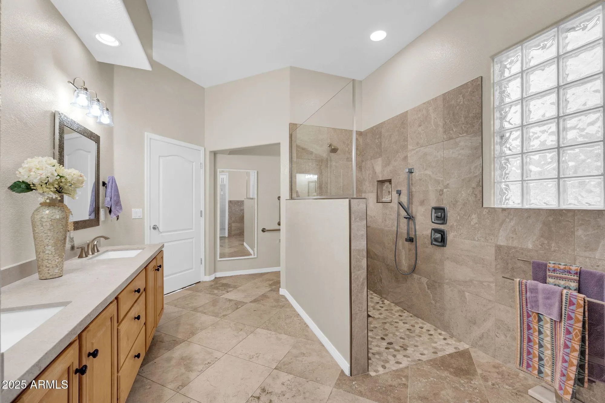 Property Slideshow image 21 of 47 | 6789 s four peaks way, Chandler, AZ, 85249