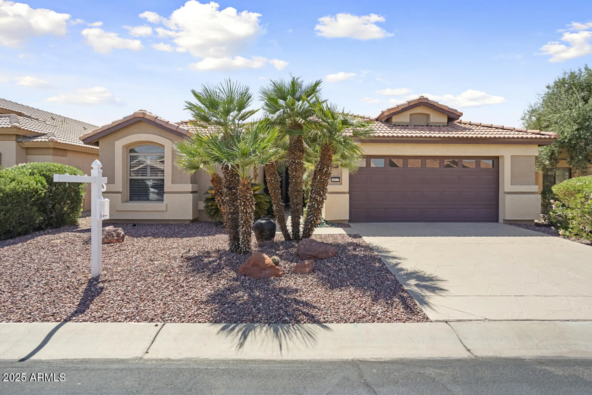 Property Slideshow image 2 of 43 | 14717 w avalon dr, Goodyear, AZ, 85395