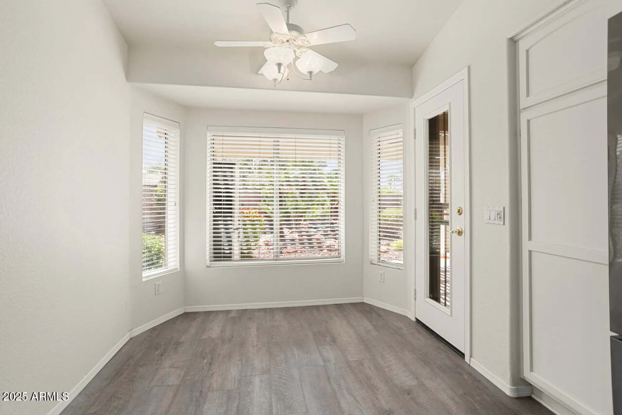 Property Slideshow image 17 of 43 | 14717 w avalon dr, Goodyear, AZ, 85395