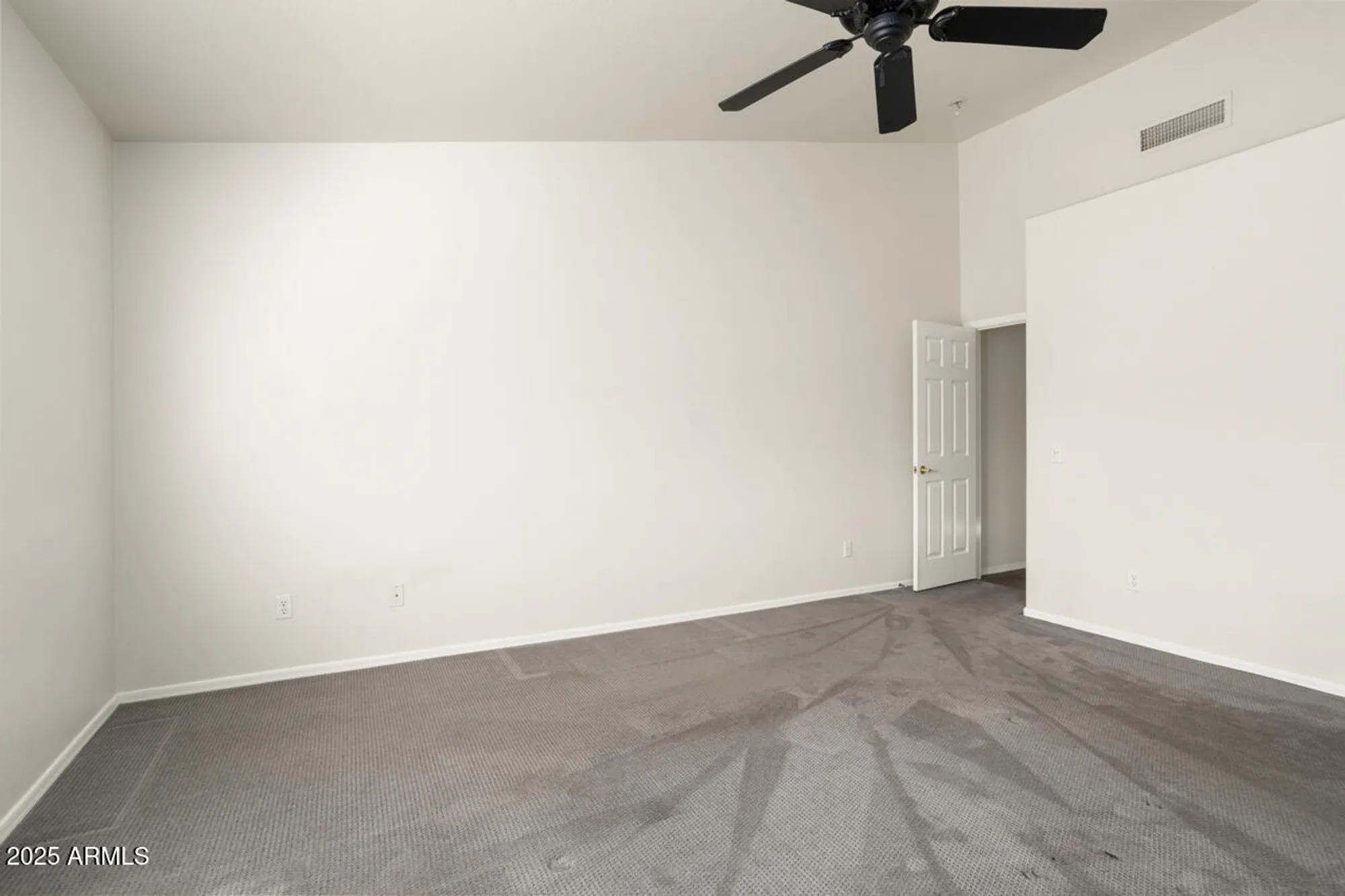 Property Slideshow image 20 of 43 | 14717 w avalon dr, Goodyear, AZ, 85395