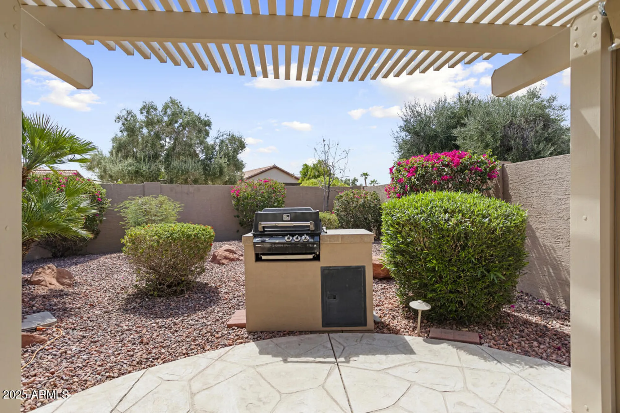 Property Slideshow image 35 of 43 | 14717 w avalon dr, Goodyear, AZ, 85395