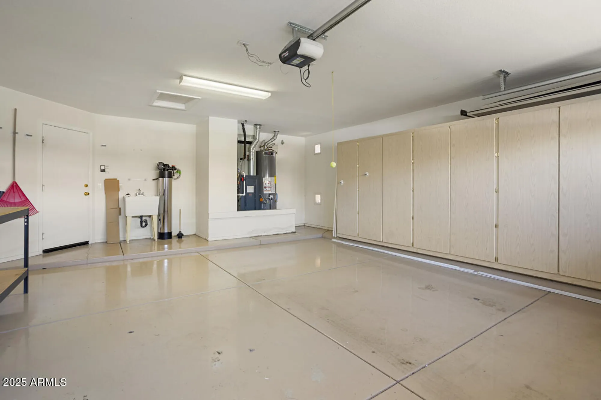 Property Slideshow image 32 of 43 | 14717 w avalon dr, Goodyear, AZ, 85395