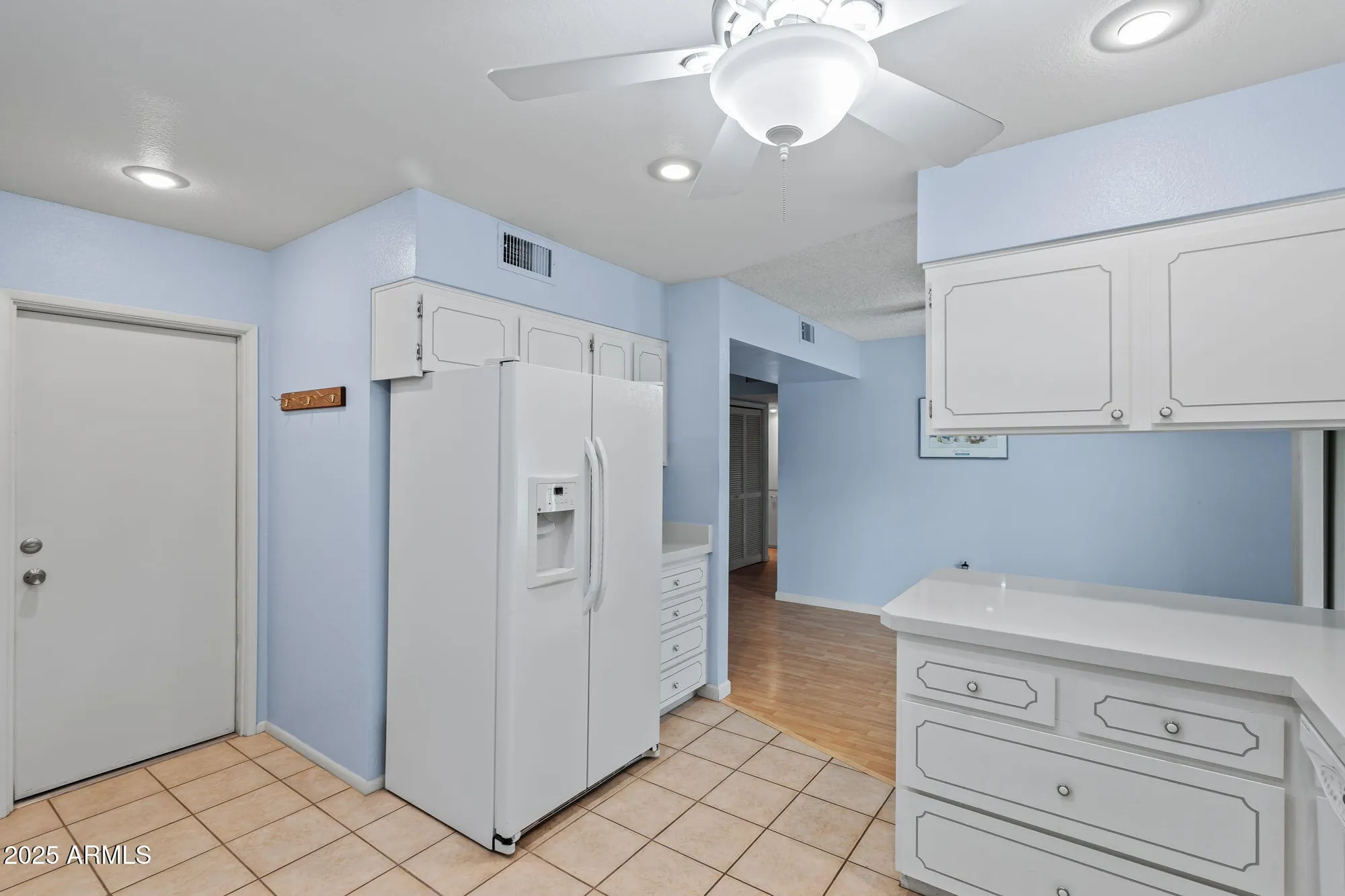 Property Slideshow image 12 of 24 | 9502 w shasta dr, Sun City, AZ, 85351