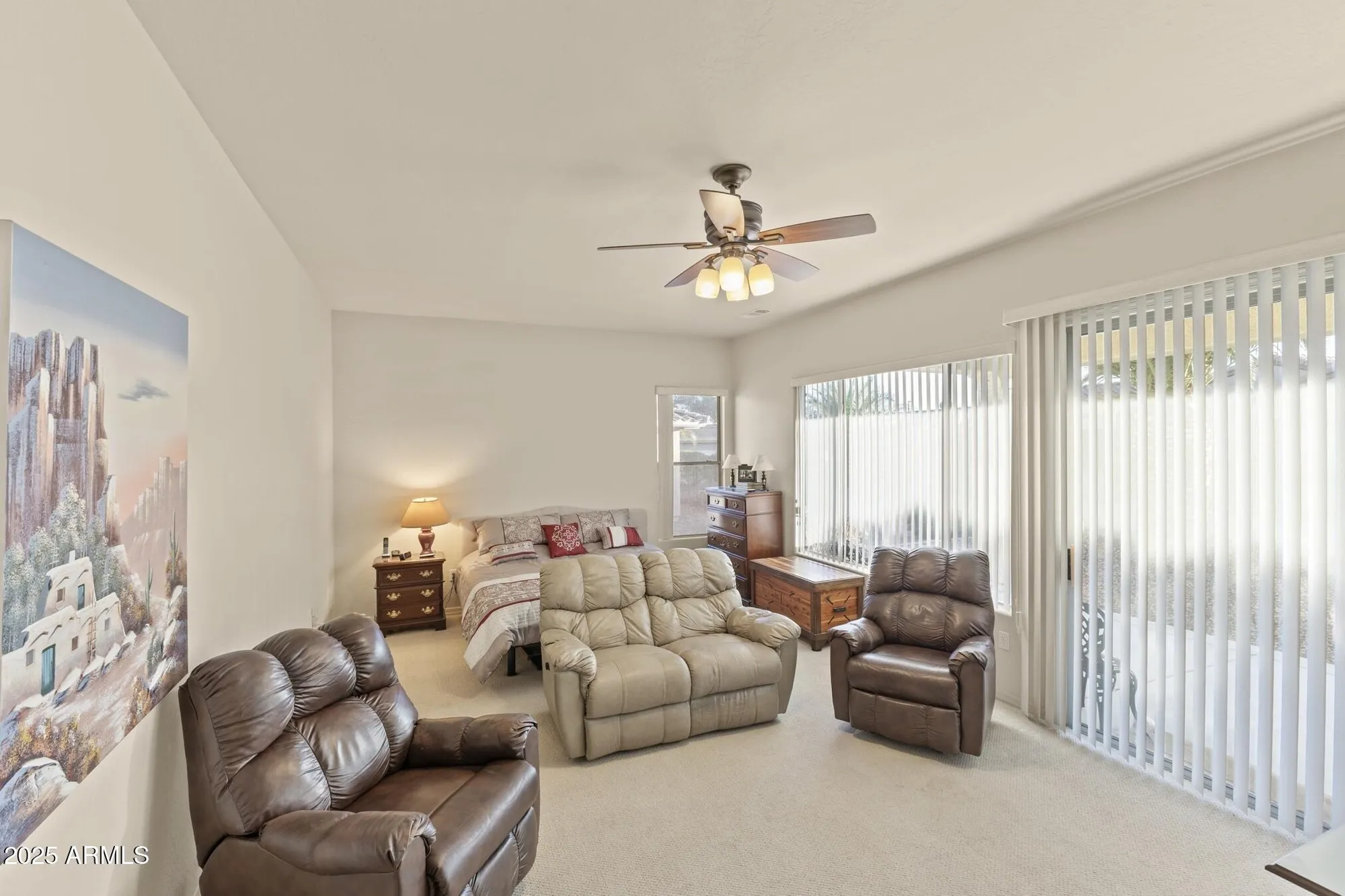 Property Slideshow image 16 of 49 | 16927 w desert blossom way, Surprise, AZ, 85387
