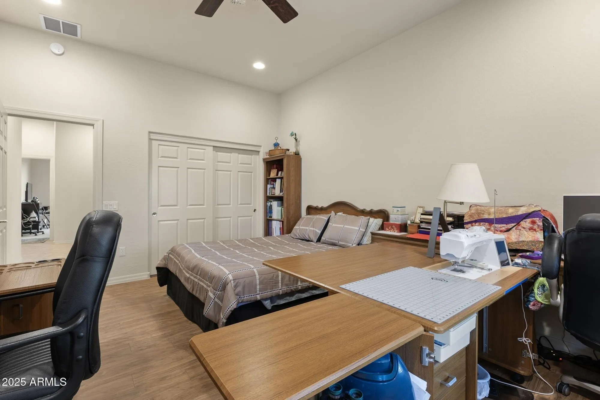 Property Slideshow image 29 of 49 | 16927 w desert blossom way, Surprise, AZ, 85387