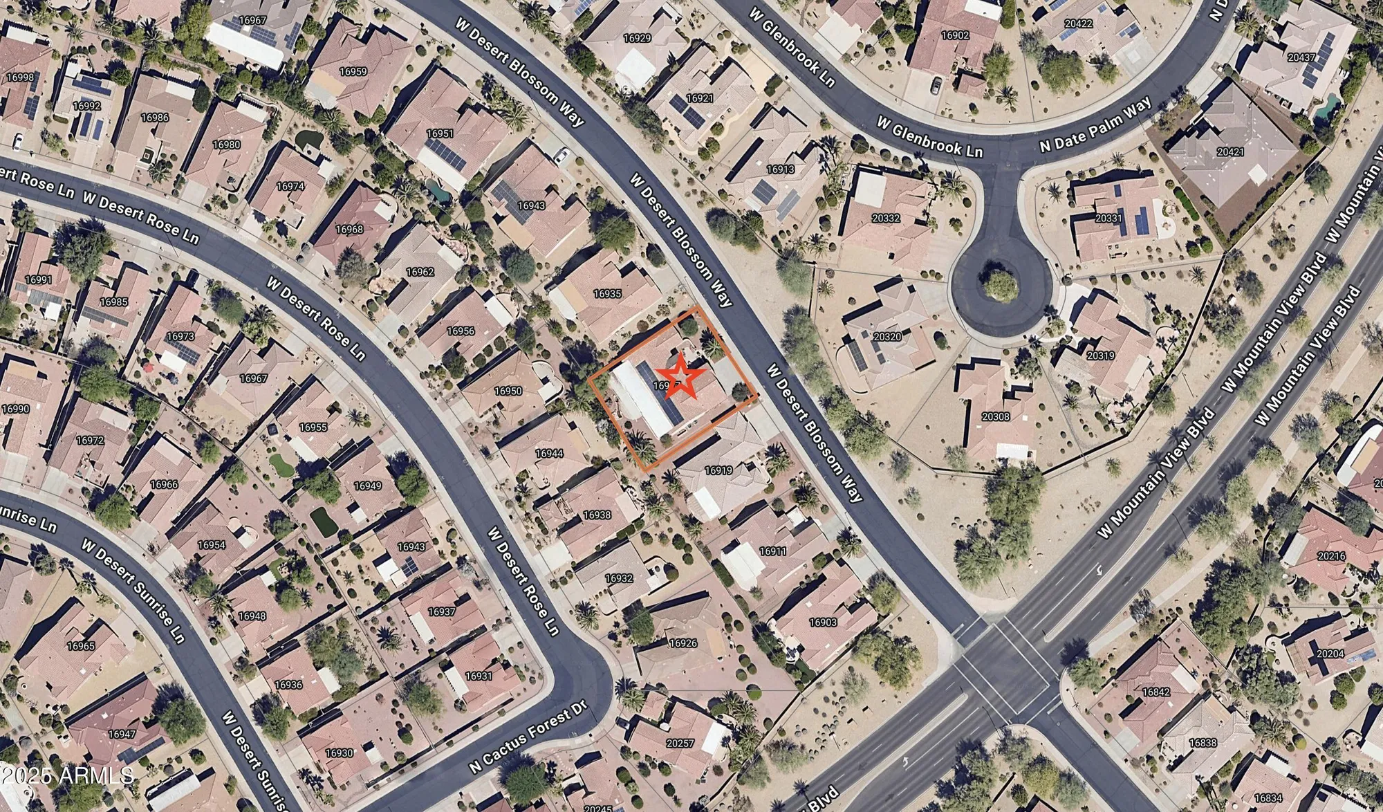 Property Slideshow image 36 of 49 | 16927 w desert blossom way, Surprise, AZ, 85387