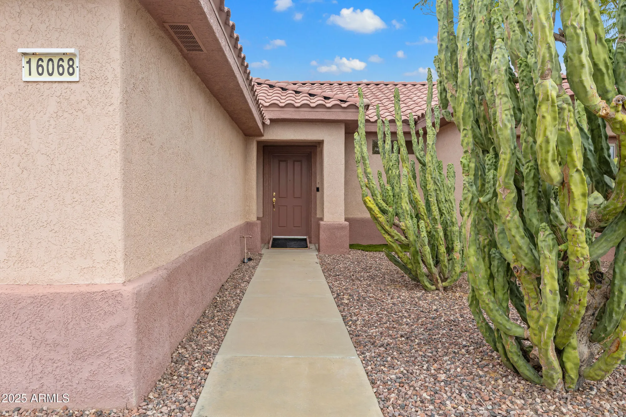 Property Slideshow image 4 of 35 | 16068 w glendora ct, Surprise, AZ, 85374