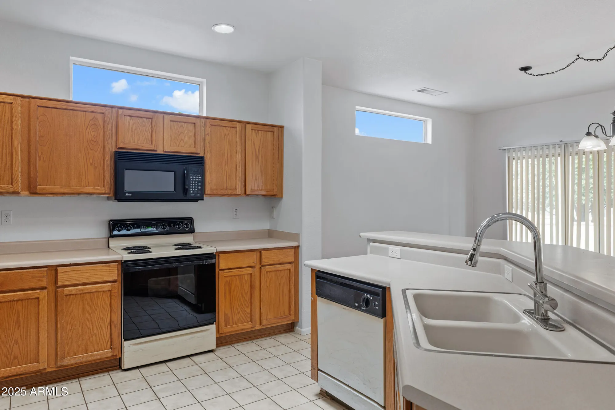 Property Slideshow image 18 of 35 | 16068 w glendora ct, Surprise, AZ, 85374