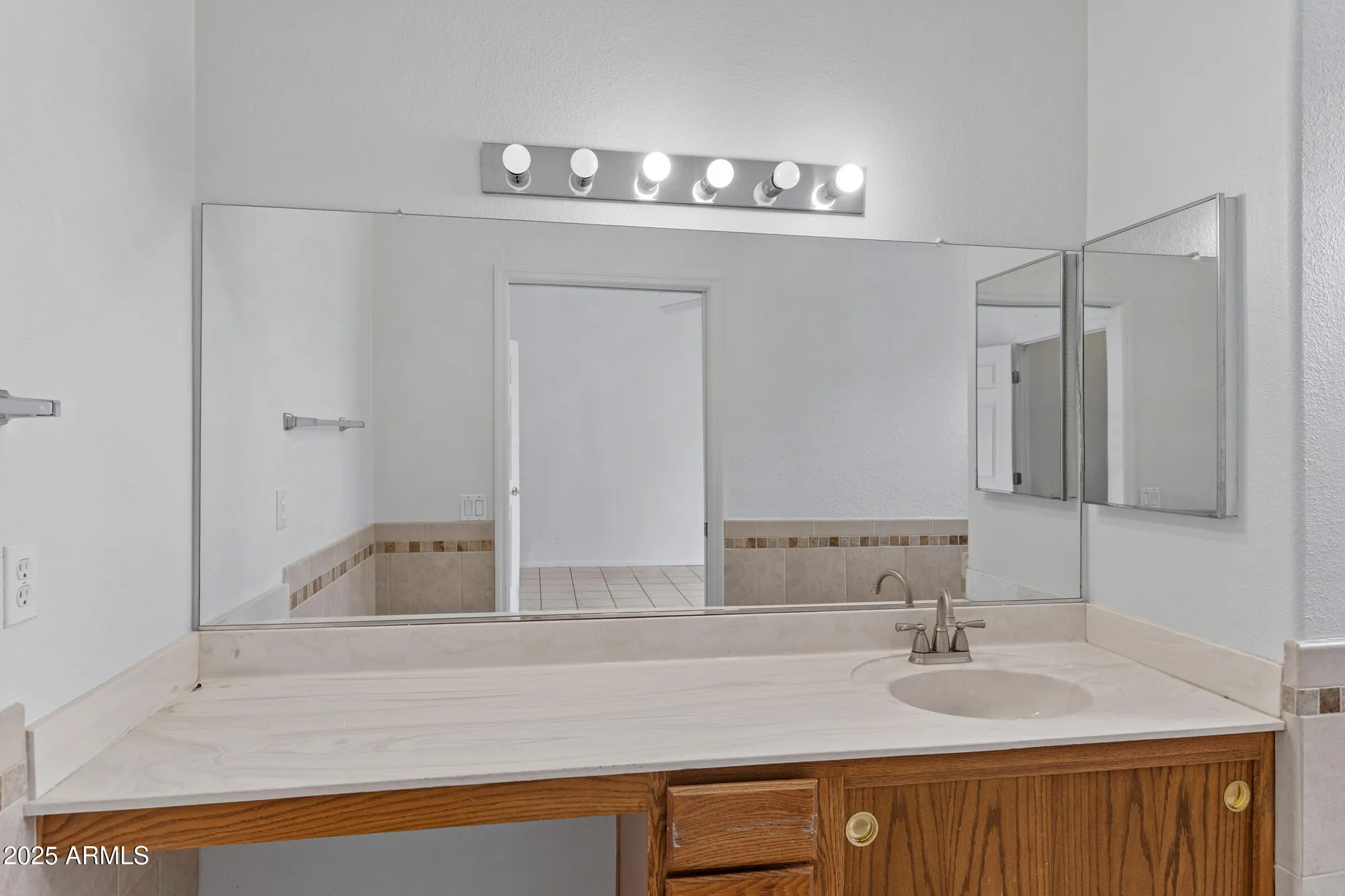 Property Slideshow image 25 of 35 | 16068 w glendora ct, Surprise, AZ, 85374