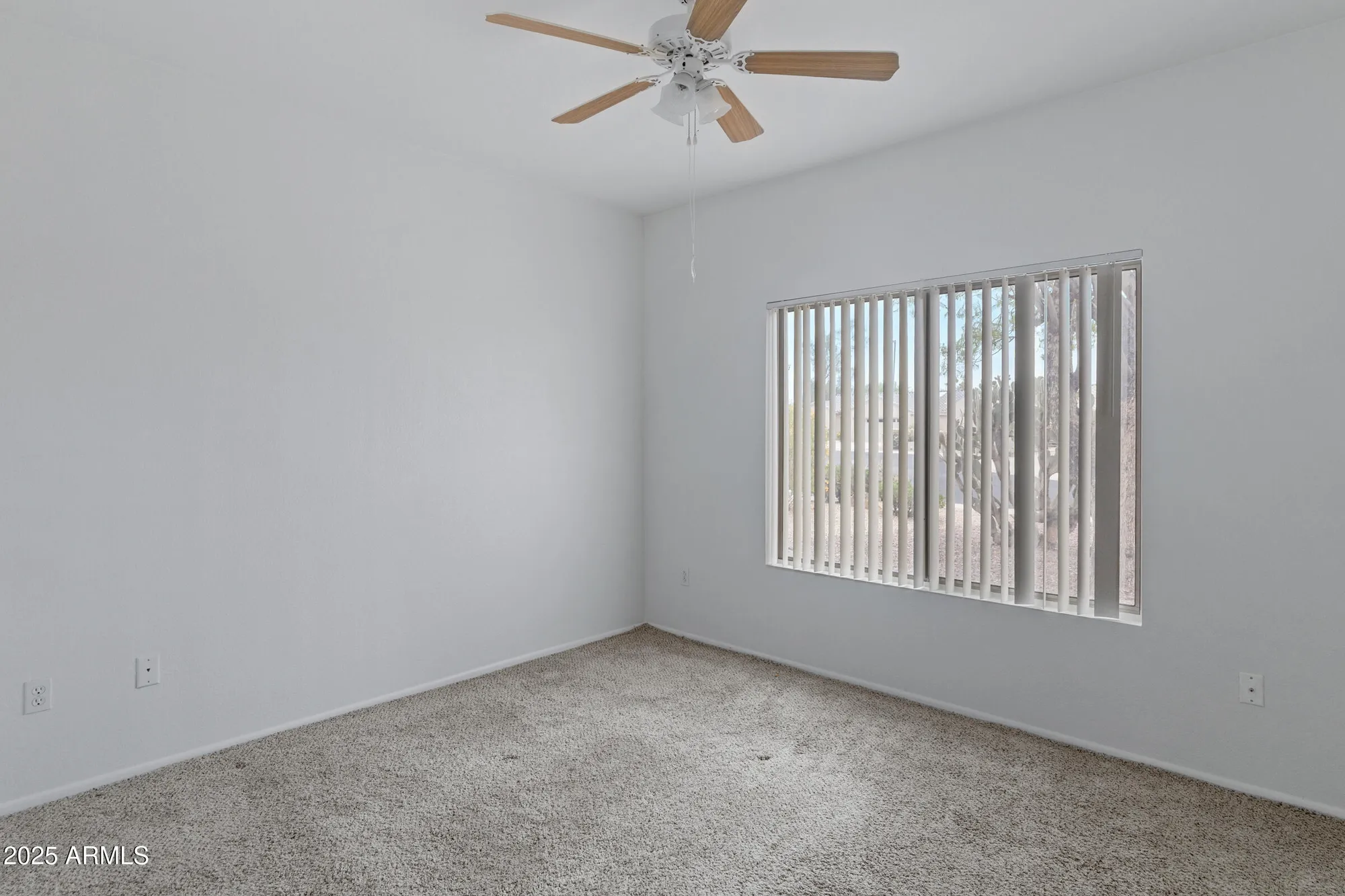 Property Slideshow image 21 of 35 | 16068 w glendora ct, Surprise, AZ, 85374