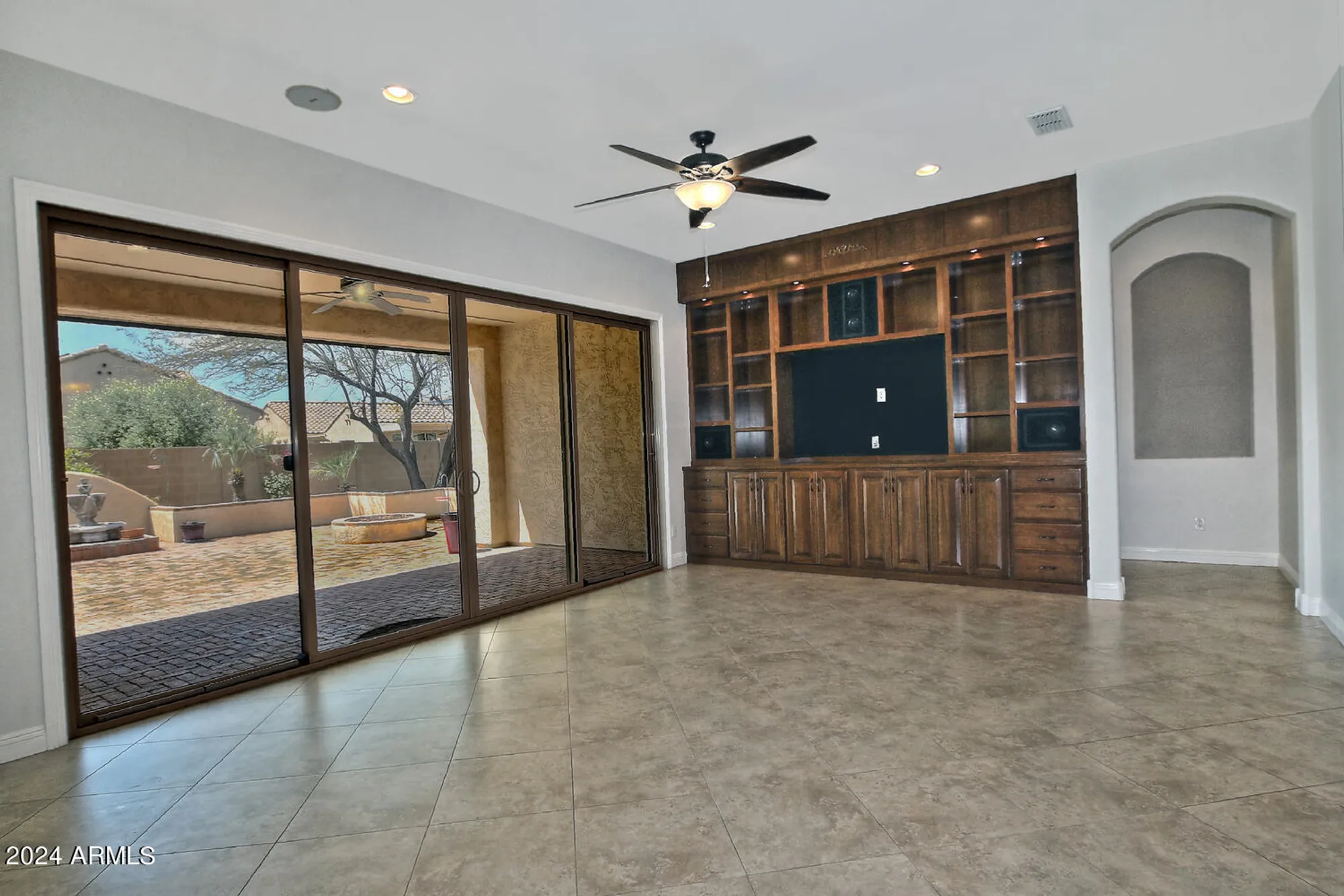 Property Slideshow image 7 of 97 | 7167 w merriweather way, Florence, AZ, 85132