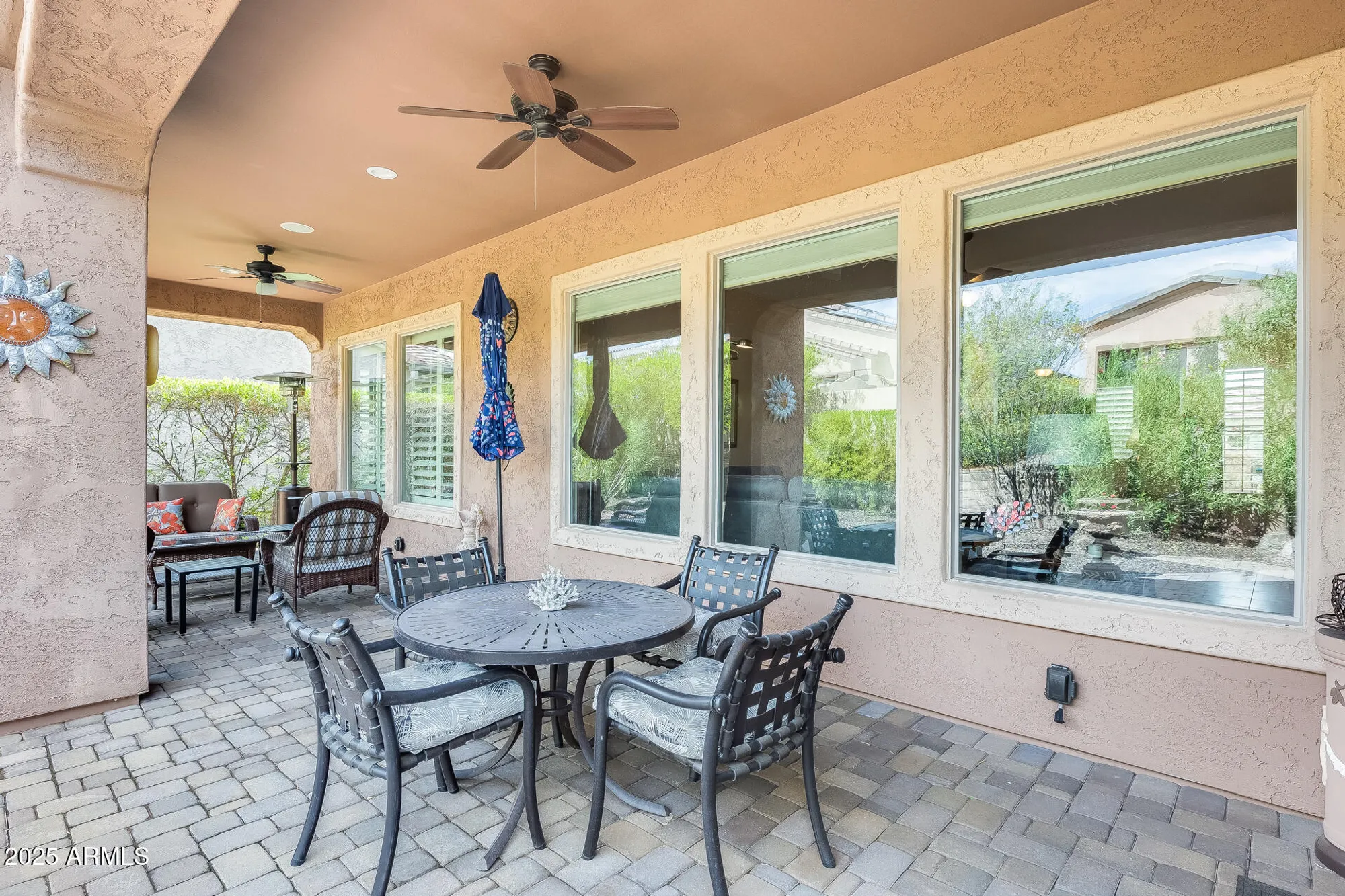 Property Slideshow image 17 of 29 | 12964 w fossil dr, Peoria, AZ, 85383