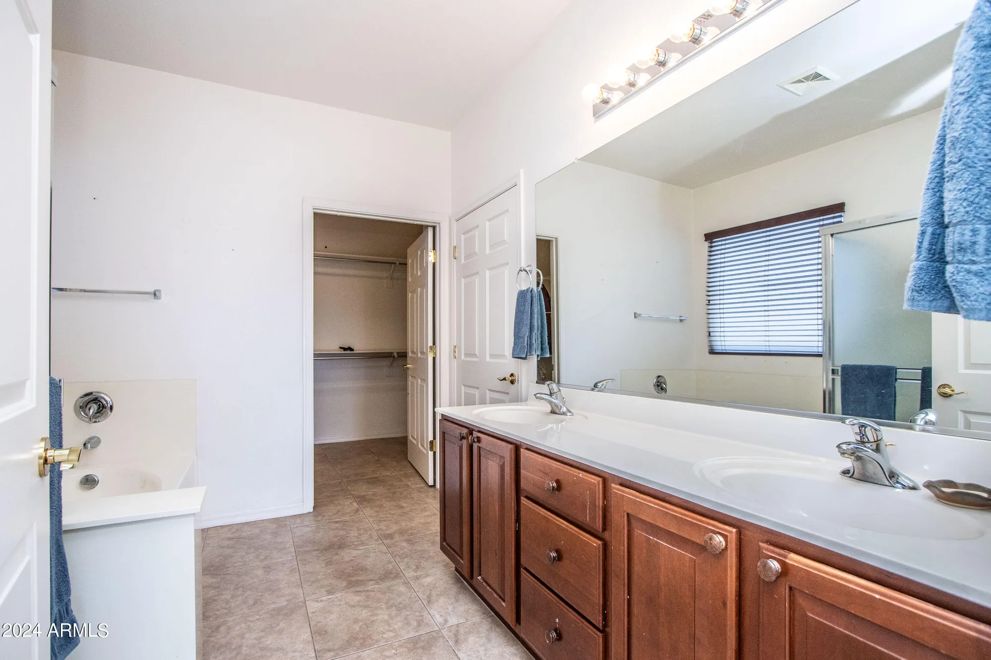 Property Slideshow image 21 of 29 | 3581 e gleneagle pl, Chandler, AZ, 85249