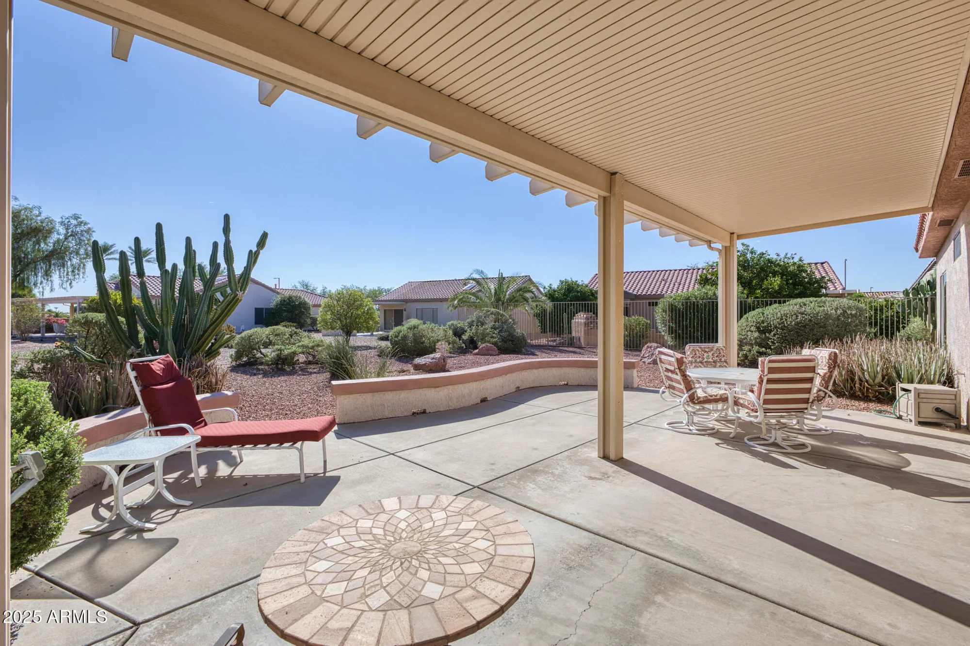 Property Slideshow image 22 of 40 | 17451 n saddle ridge dr, Surprise, AZ, 85374