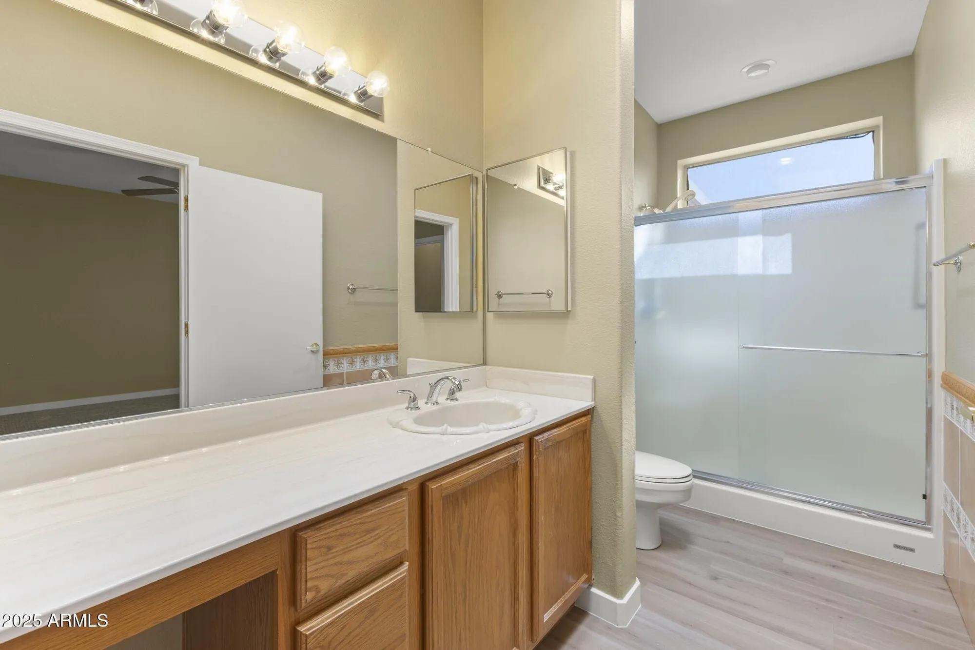 Property Slideshow image 16 of 40 | 17451 n saddle ridge dr, Surprise, AZ, 85374