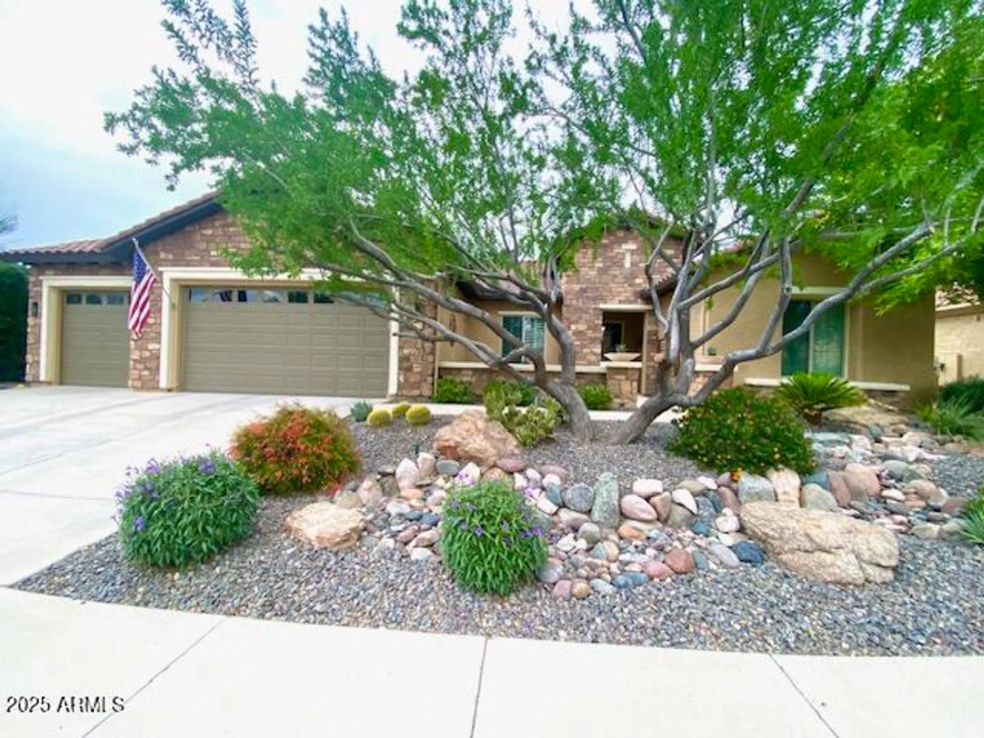Property Slideshow image 1 of 112 | 20736 n 263rd dr, Buckeye, AZ, 85396