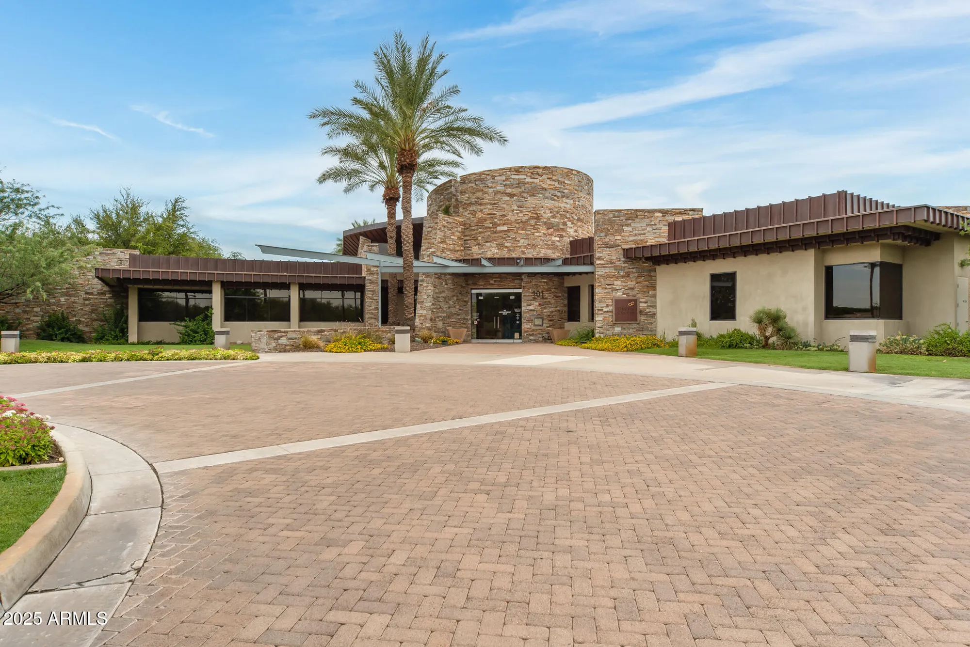 Property Slideshow image 21 of 29 | 12964 w fossil dr, Peoria, AZ, 85383