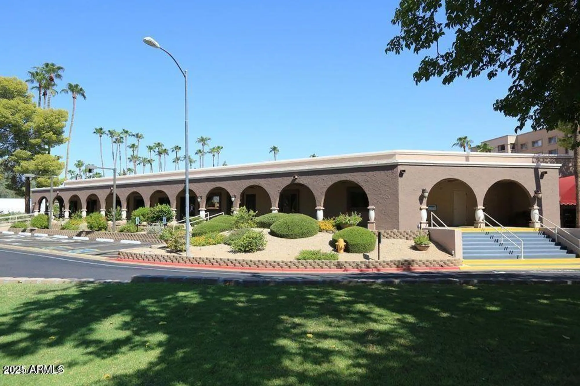 Property Slideshow image 28 of 32 | 7960 e camelback rd 509, Scottsdale, AZ, 85251