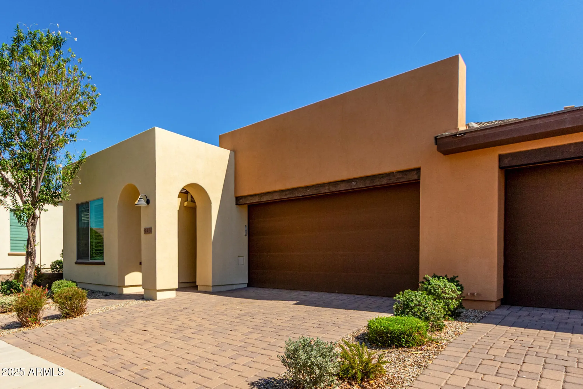 Property Slideshow image 18 of 36 | 943 e cobble stone dr, Queen Creek, AZ, 85140