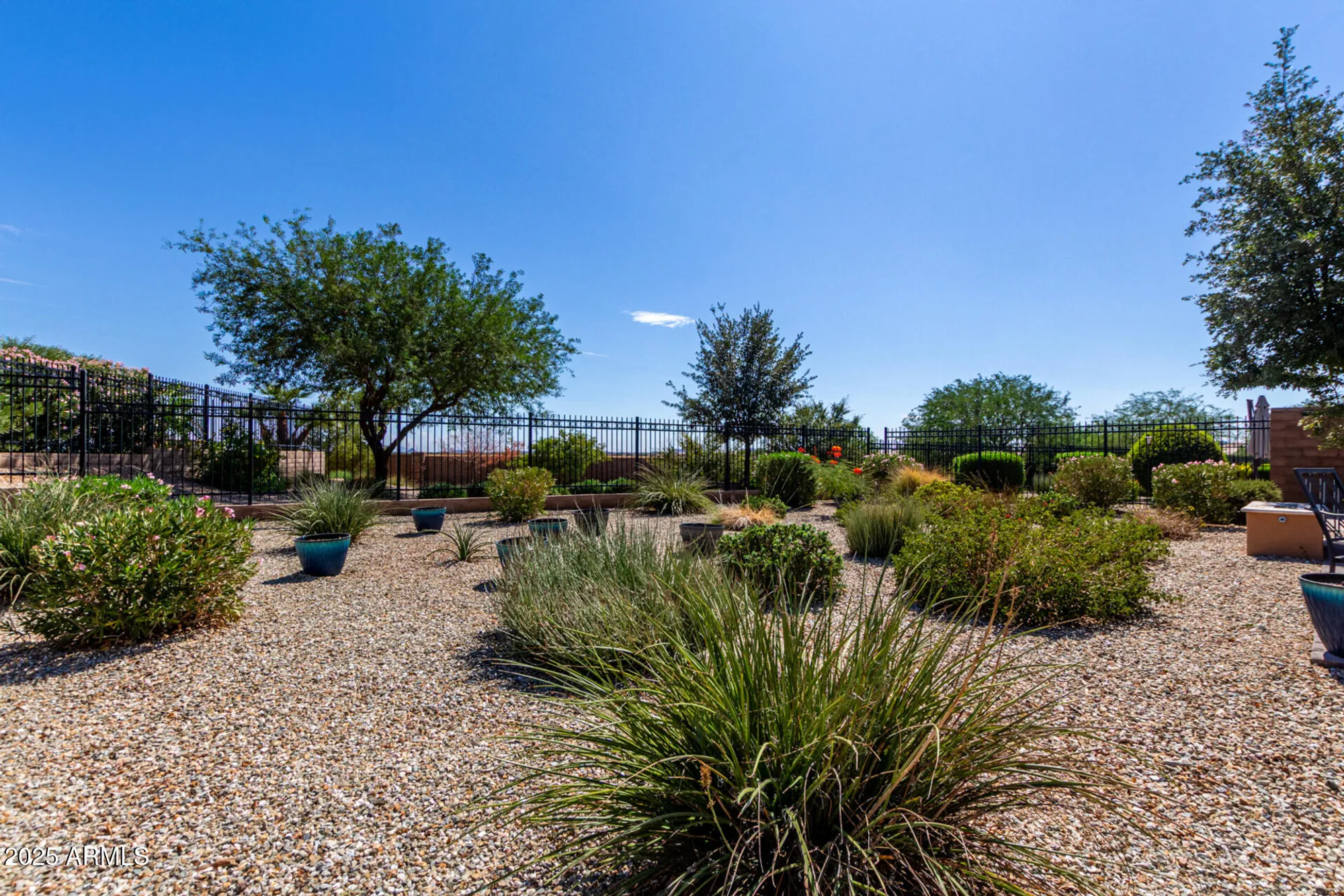 Property Slideshow image 27 of 36 | 943 e cobble stone dr, Queen Creek, AZ, 85140
