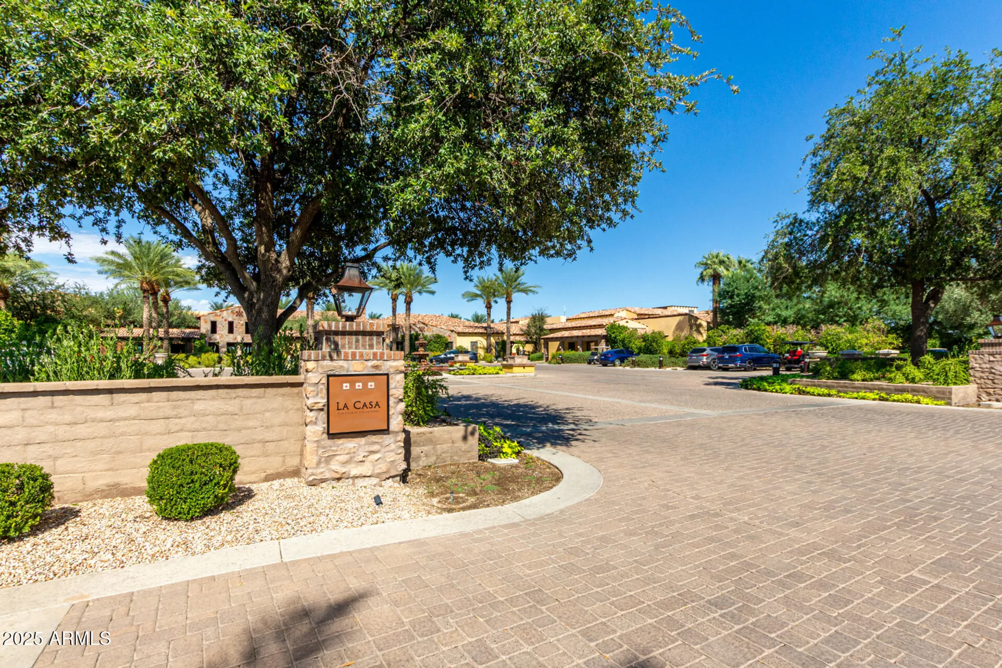 Property Slideshow image 30 of 36 | 943 e cobble stone dr, Queen Creek, AZ, 85140