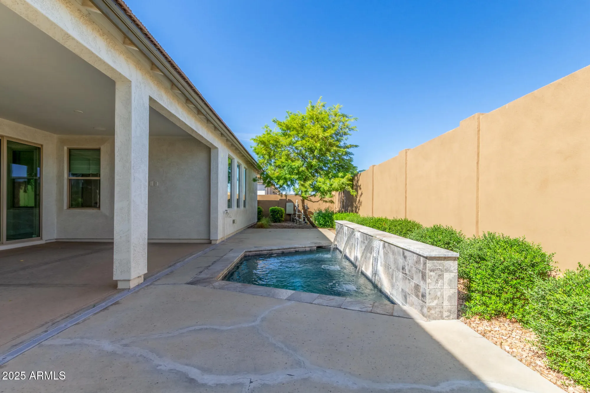 Property Slideshow image 24 of 27 | 39823 n collins ln, San Tan Valley, AZ, 85140