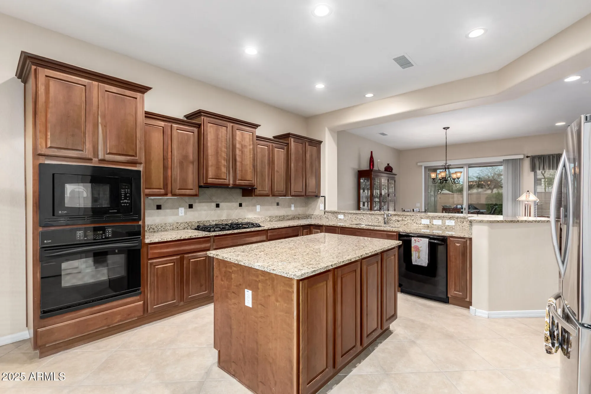 Property Slideshow image 16 of 45 | 20359 n 262nd dr, Buckeye, AZ, 85396