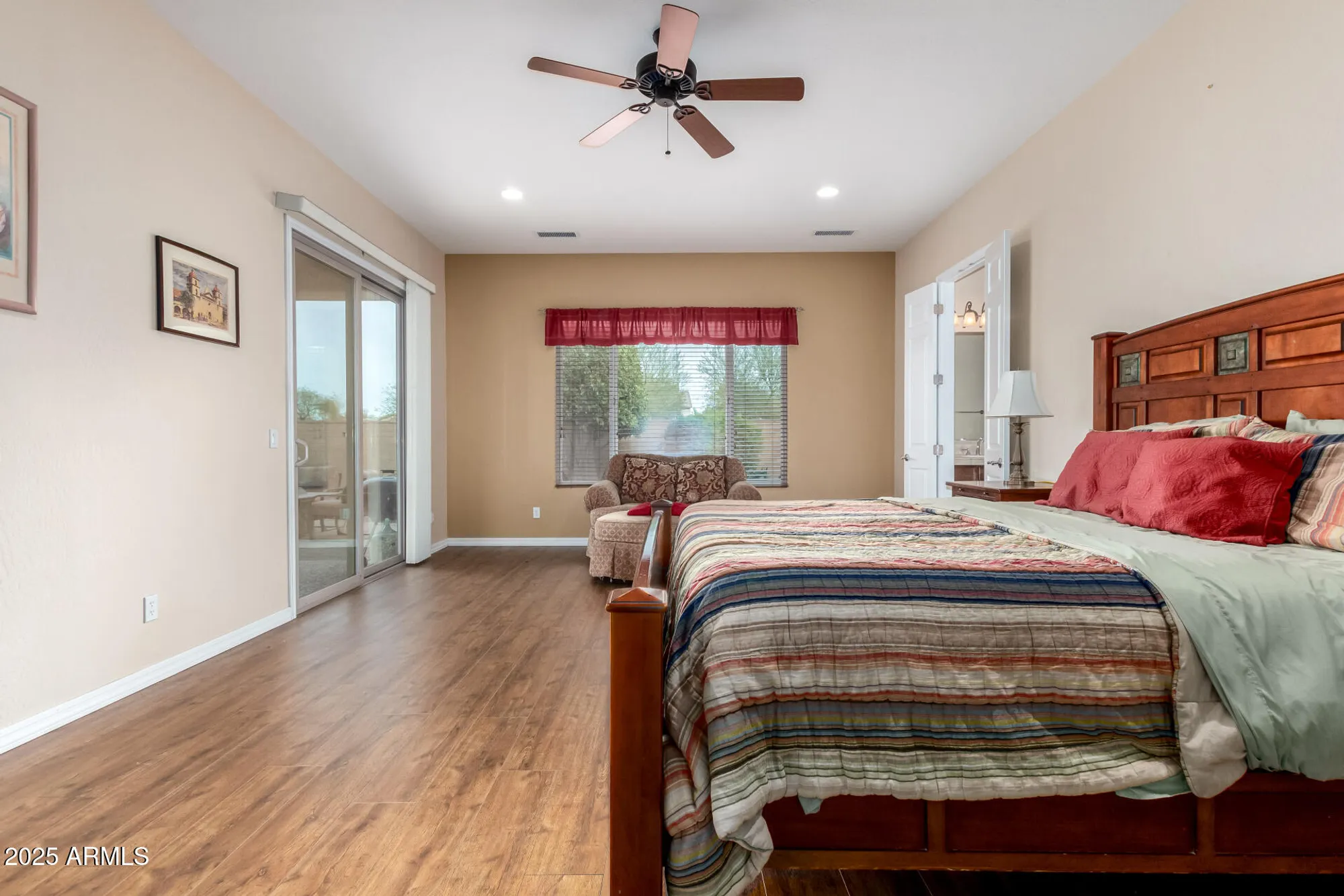 Property Slideshow image 19 of 45 | 20359 n 262nd dr, Buckeye, AZ, 85396
