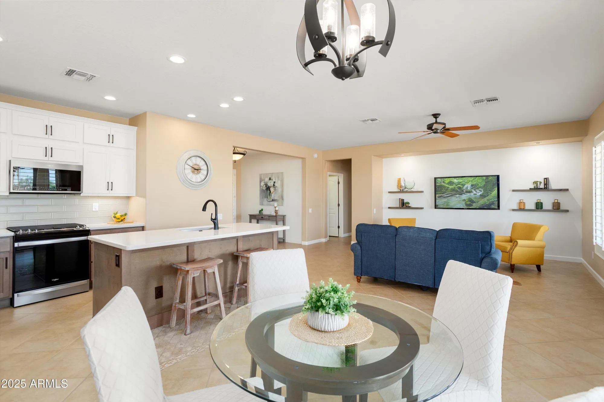 Property Slideshow image 25 of 102 | 23225 n hank raymond dr, Sun City West, AZ, 85375