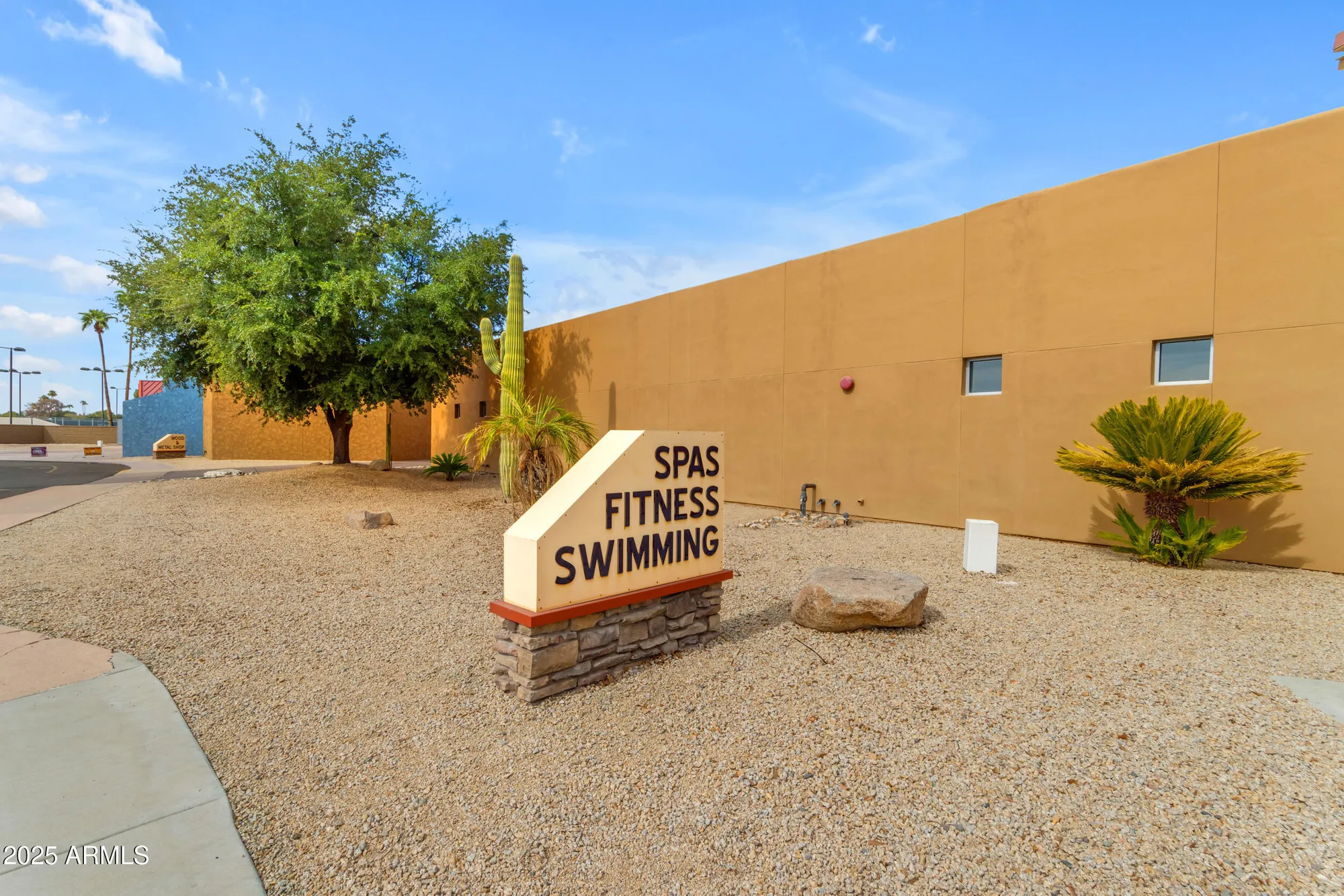 Property Slideshow image 39 of 46 | 16829 n orchard hills dr, Sun City, AZ, 85351