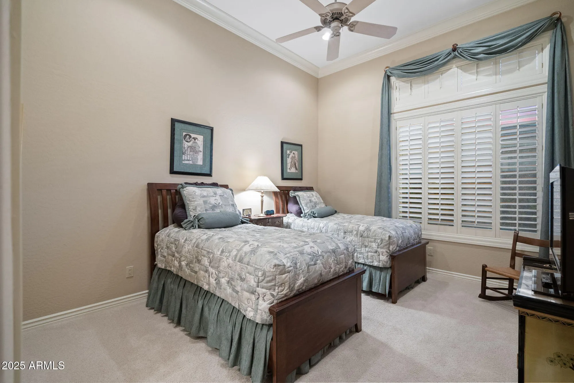 Property Slideshow image 19 of 39 | 41711 n pinion hills ct, Anthem, AZ, 85086