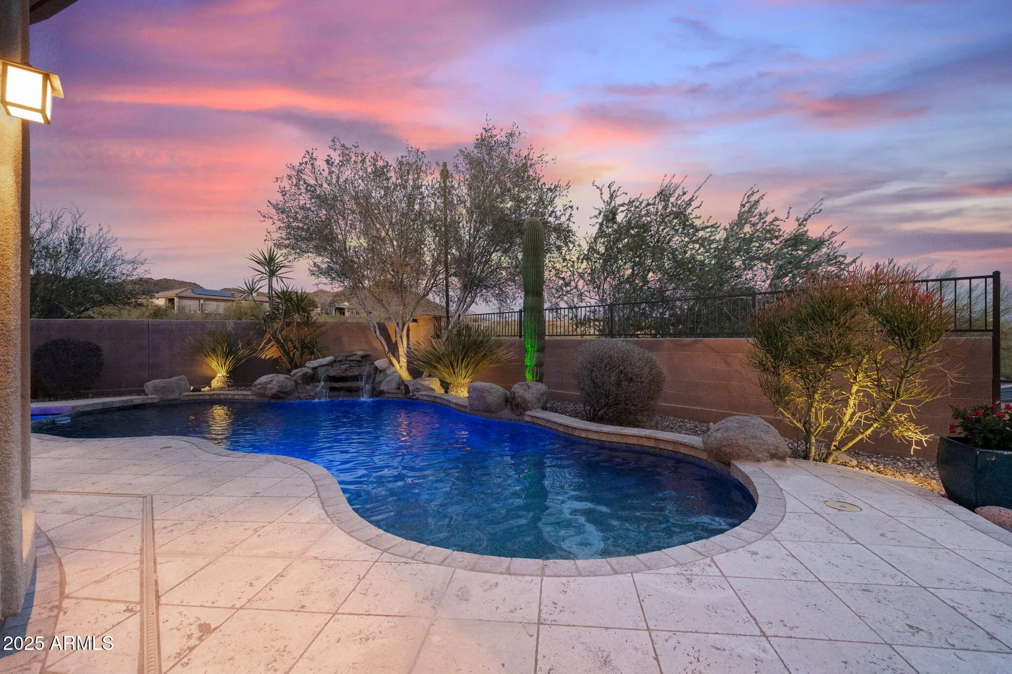 Property Slideshow image 27 of 39 | 41711 n pinion hills ct, Anthem, AZ, 85086