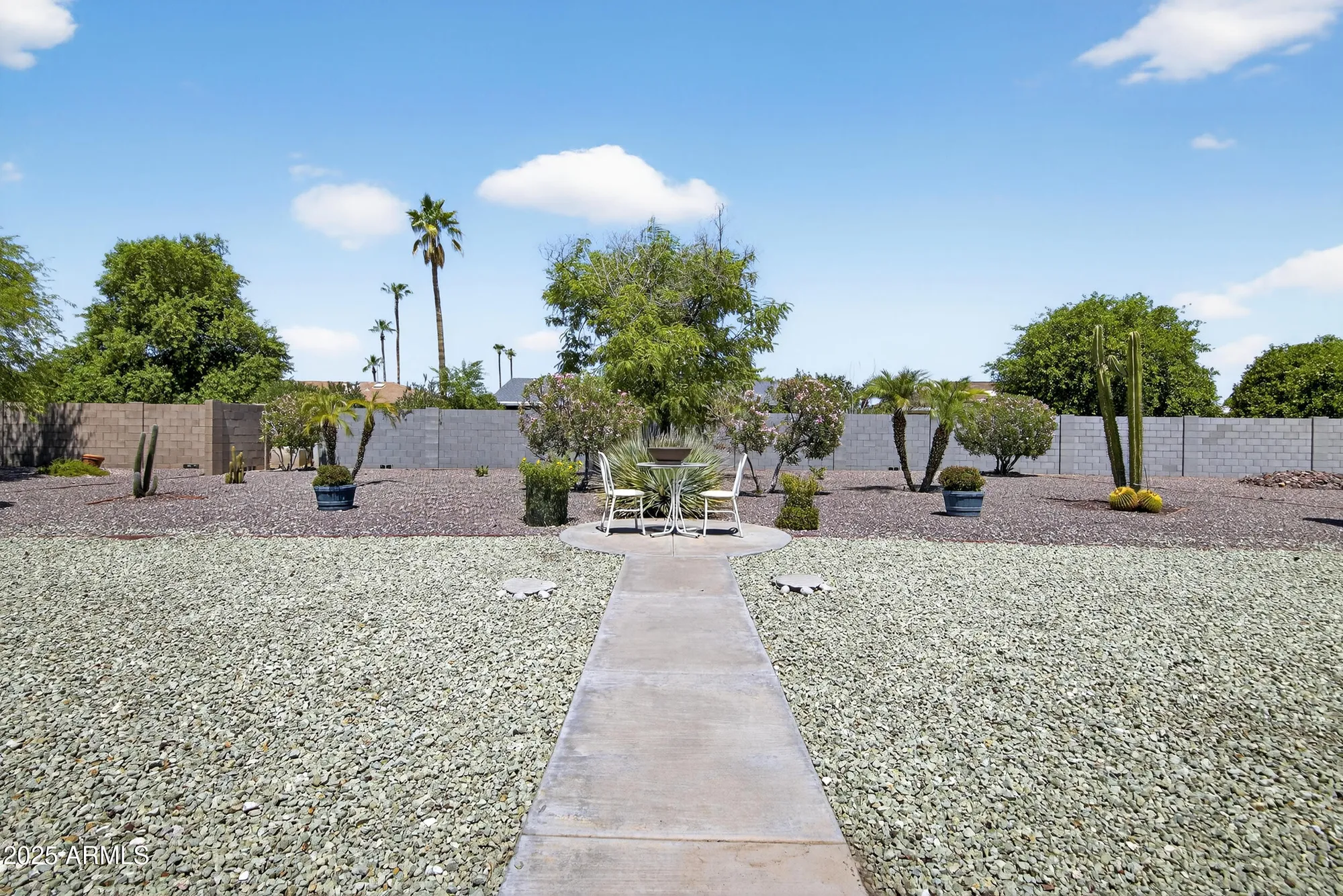 Property Slideshow image 25 of 46 | 16829 n orchard hills dr, Sun City, AZ, 85351