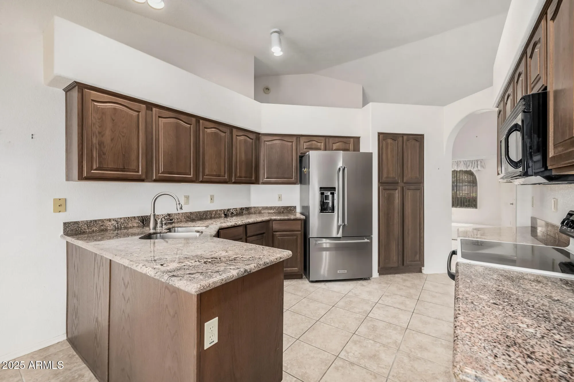 Property Slideshow image 9 of 24 | 8510 e brittle bush rd, Gold Canyon, AZ, 85118